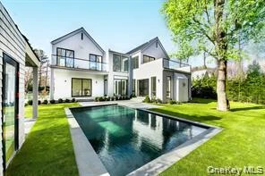 Photograph of 66 Hillside Drive