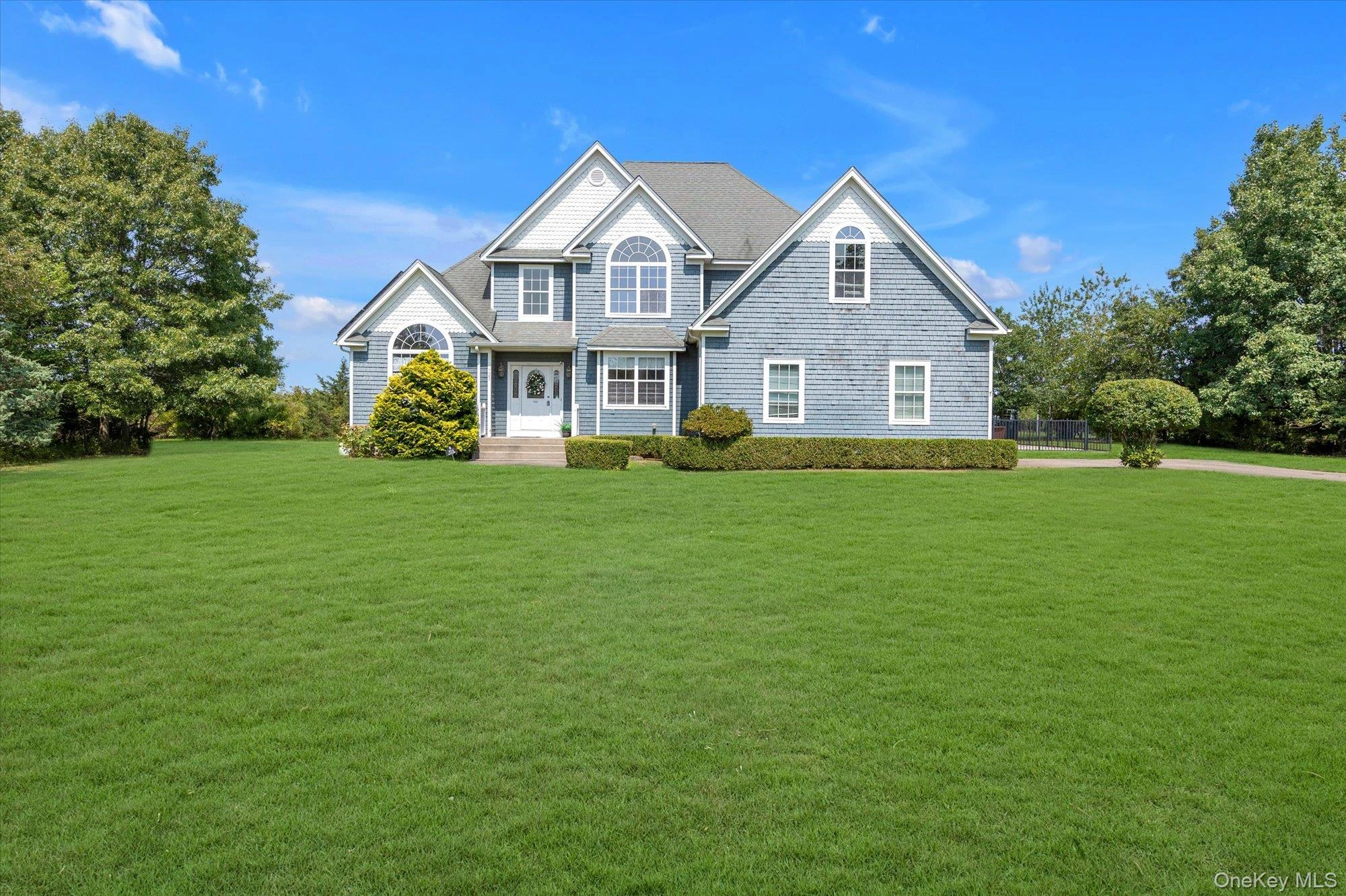 Photograph of 723 Doctors Path Estates