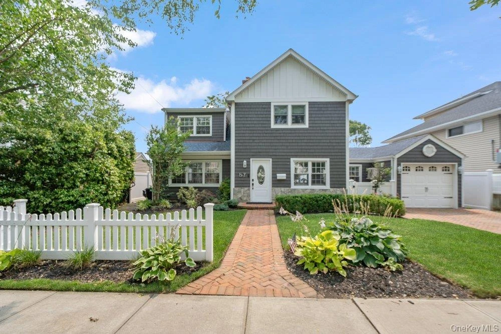 Photograph of 57 Beach Road