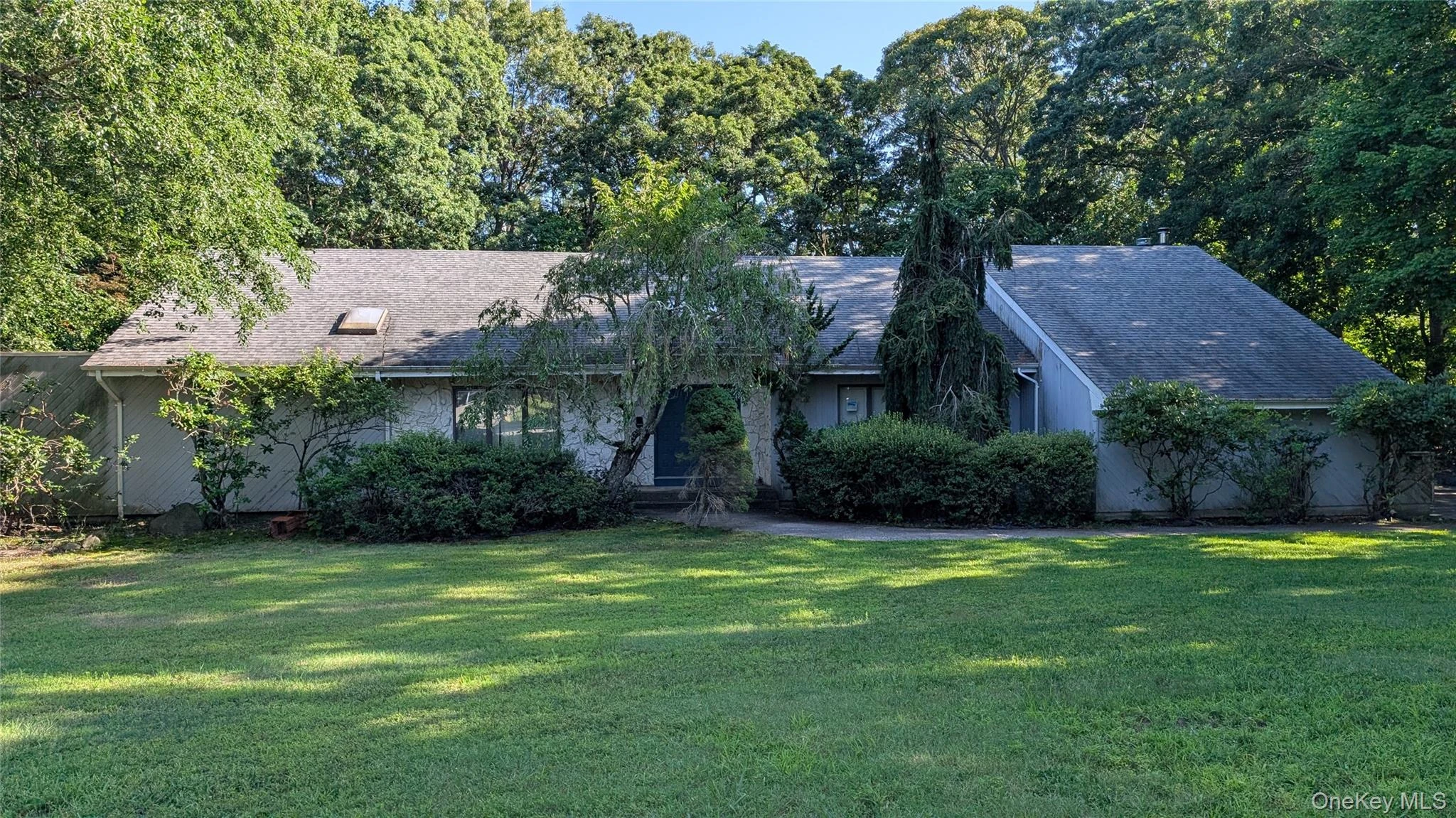 Photograph of 4 Oak Hills Drive