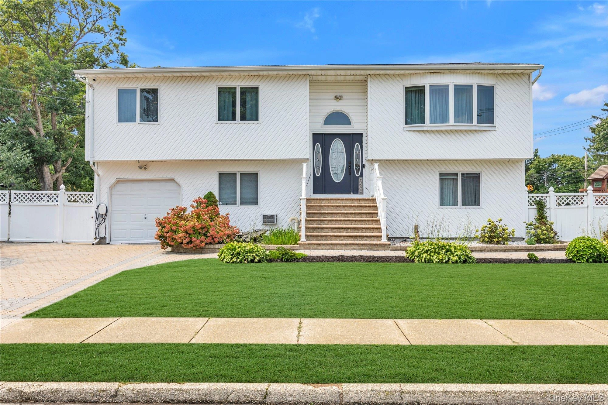 Photograph of 583 Erie Avenue