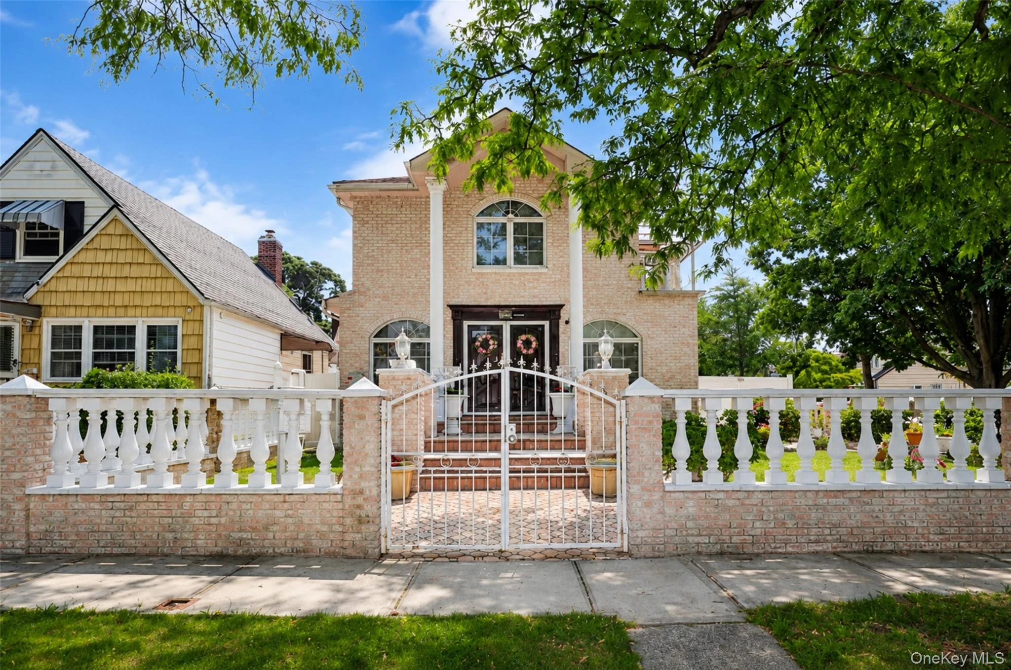 Photograph of 265-04 79th Avenue