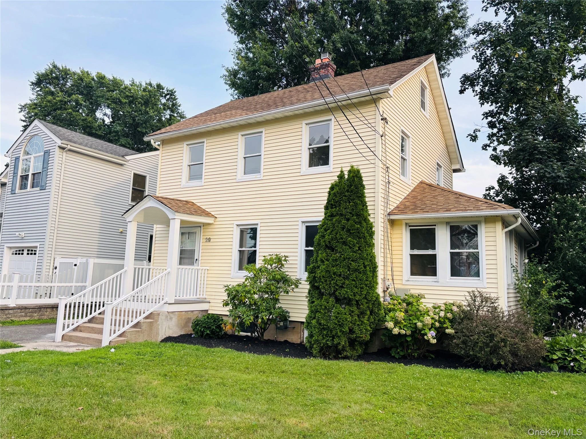 Photograph of 29 Roosevelt Street