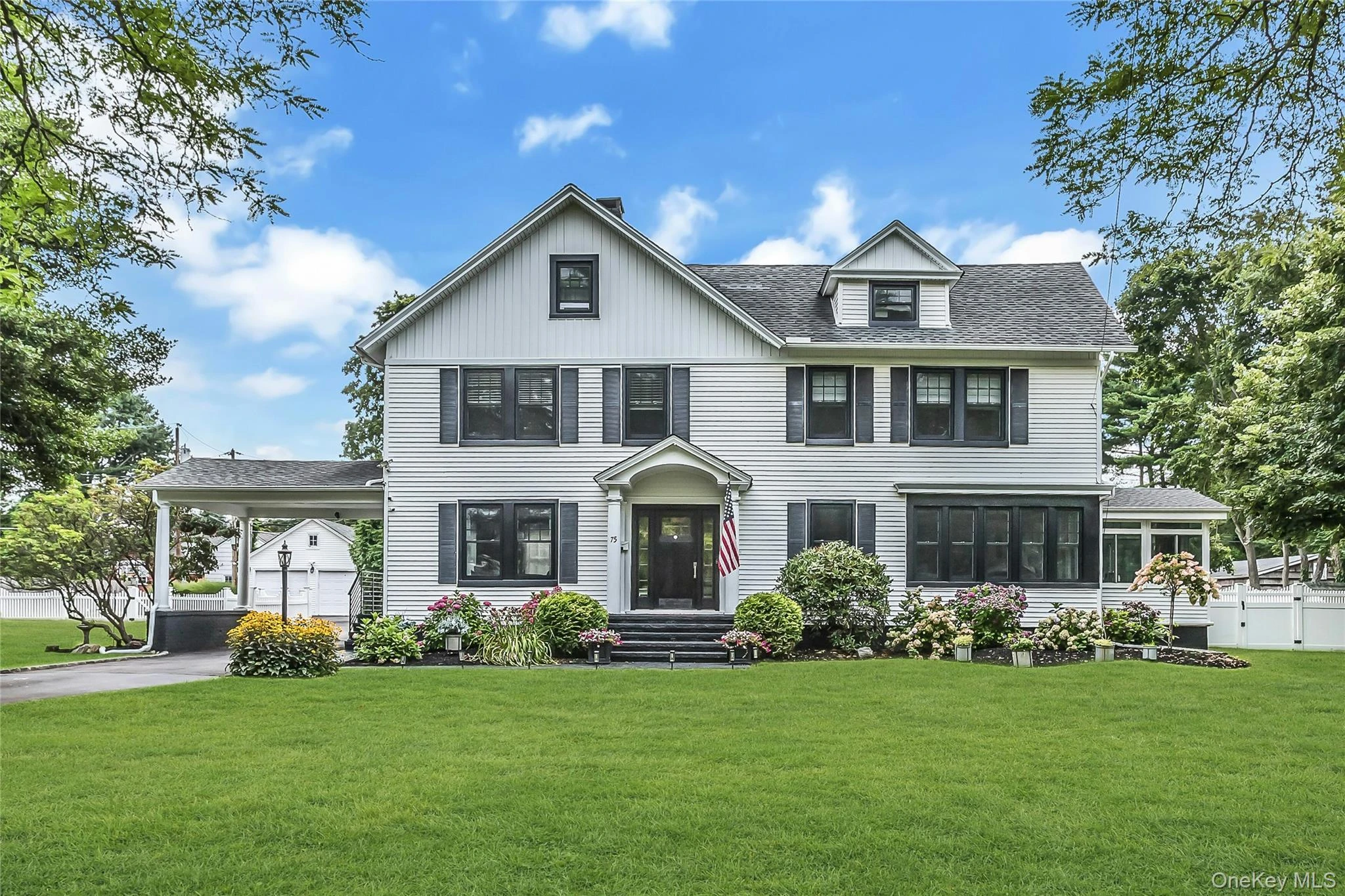 Photograph of 75 Penataquit Avenue