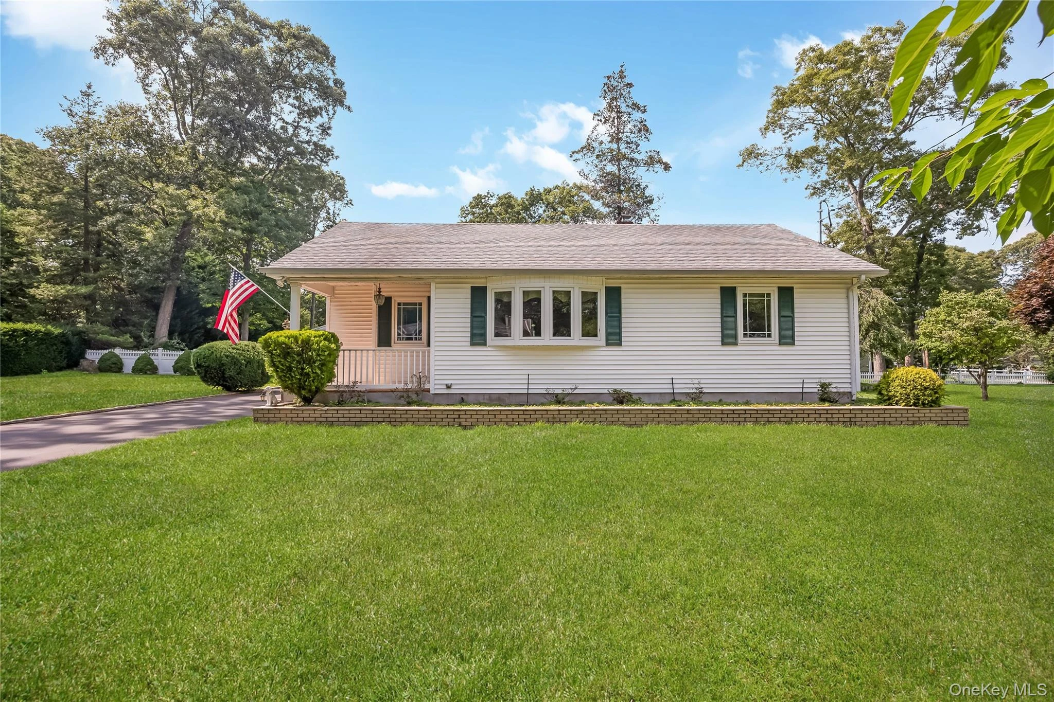 Photograph of 42 Pineacre Drive