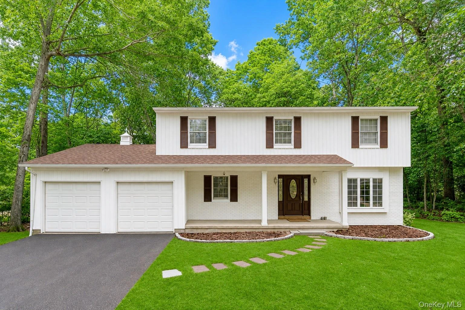 Photograph of 1540 Laurelwood Drive