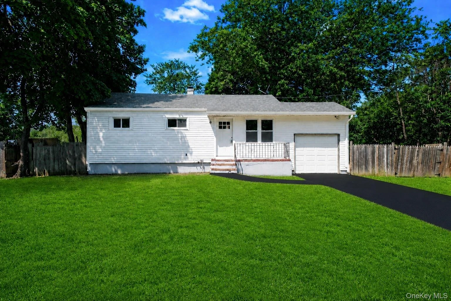 Photograph of 948 Walker Street