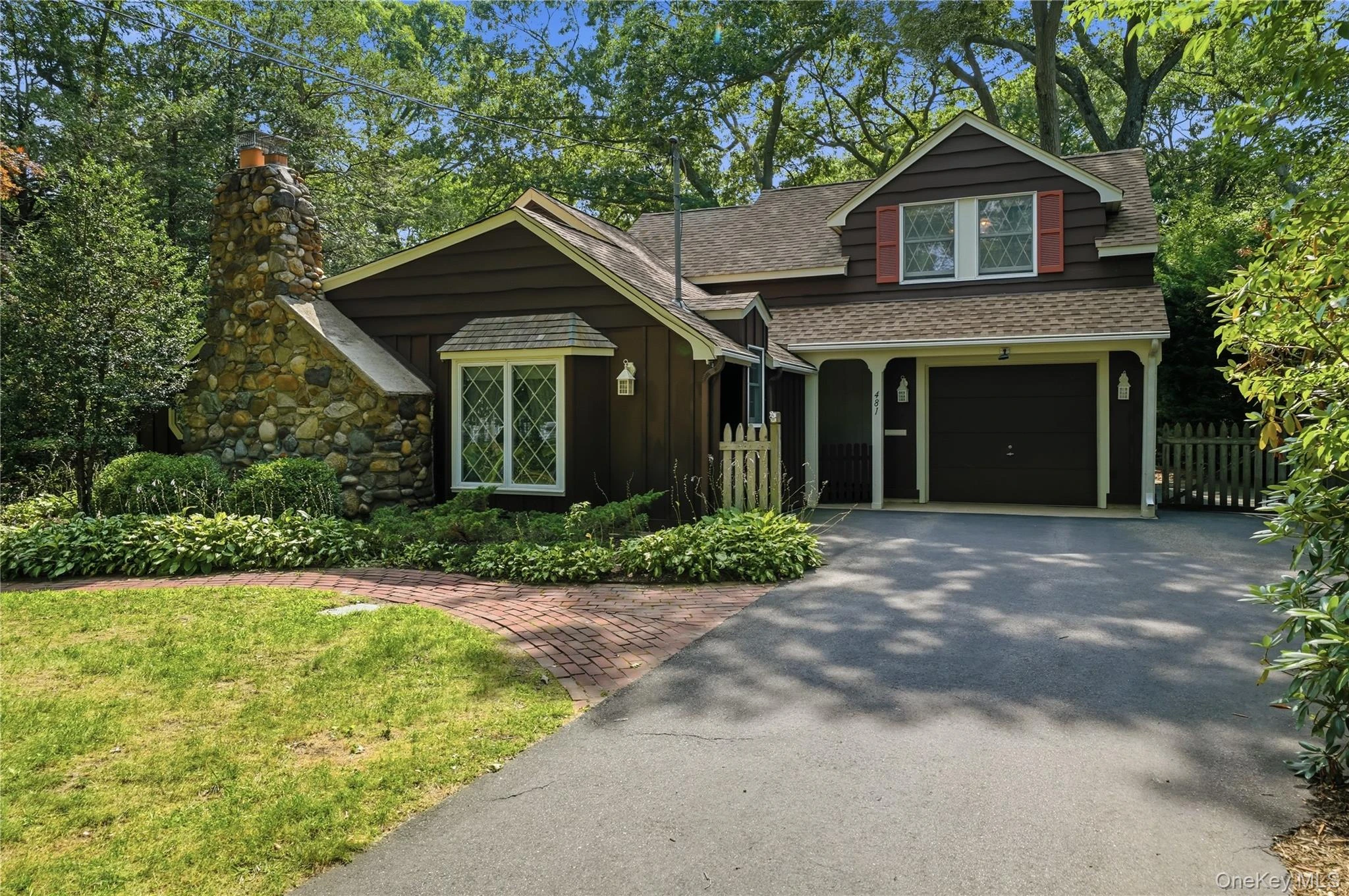 Photograph of 481 Ackerson Boulevard