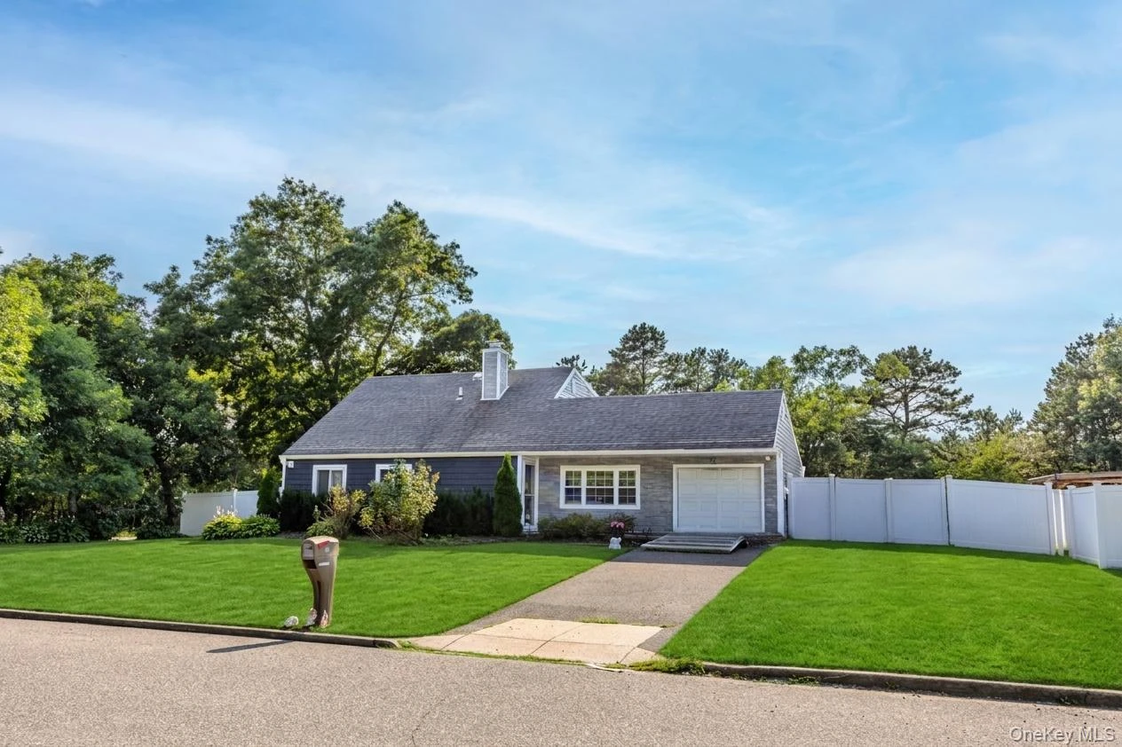 Photograph of 72 Village Drive