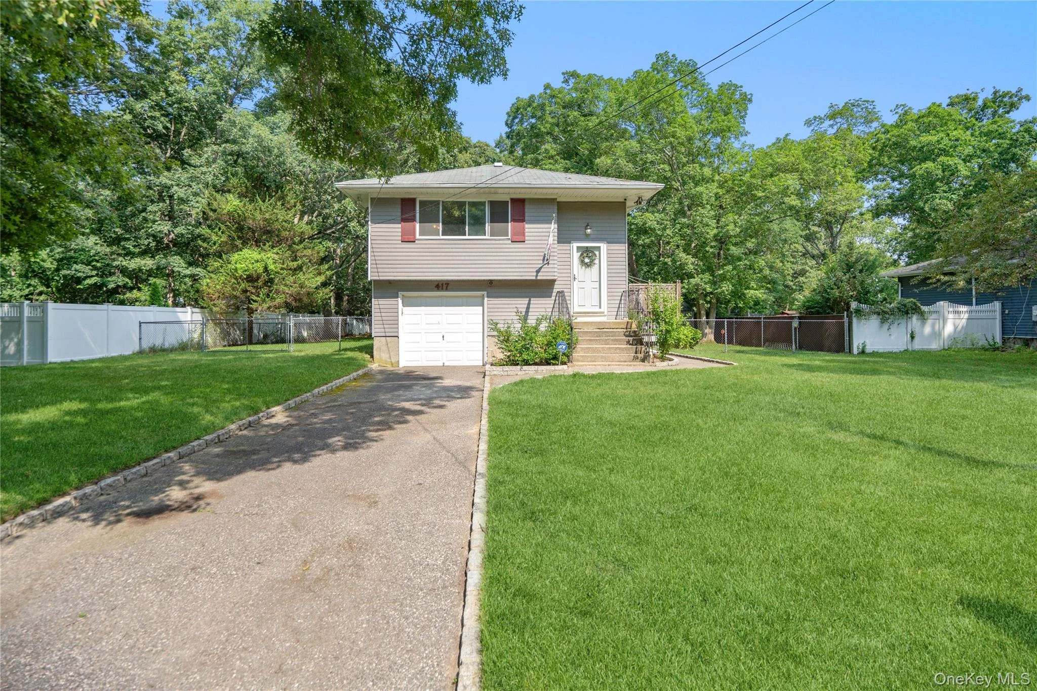 Photograph of 417 Winters Drive