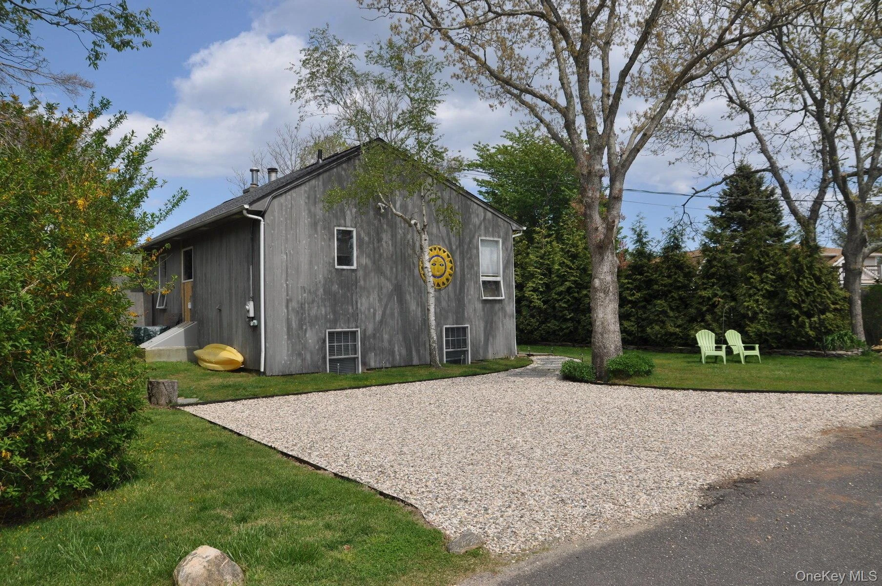 Photograph of 14 Hoover Court