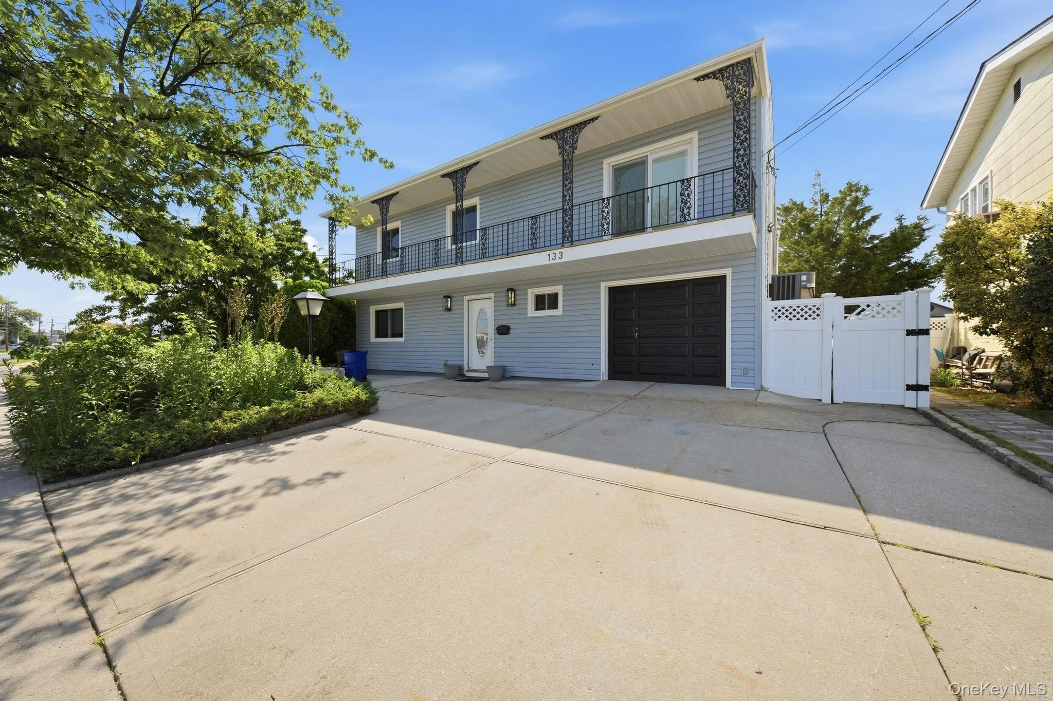 Photograph of 133 Meister Boulevard