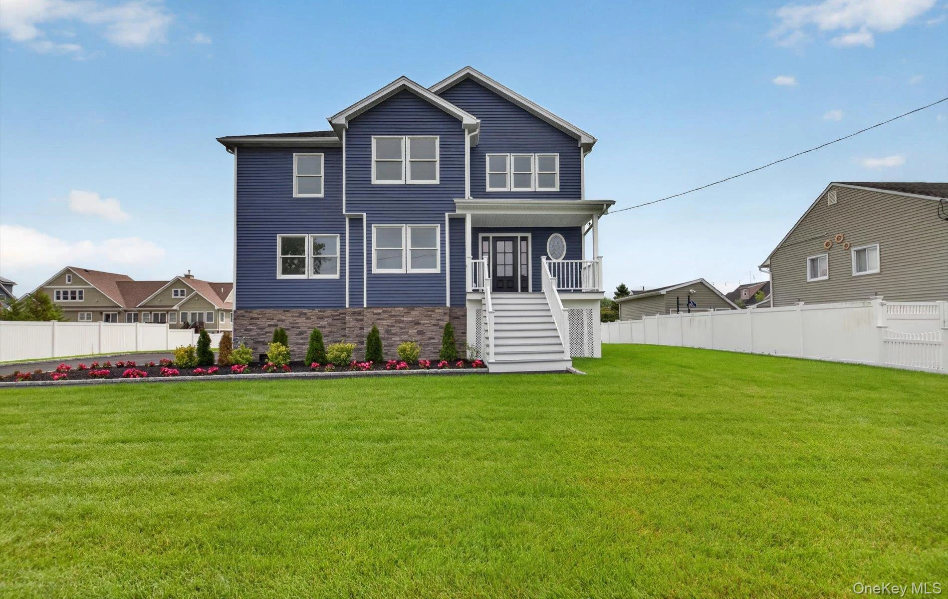 Photograph of 851 Bay Drive
