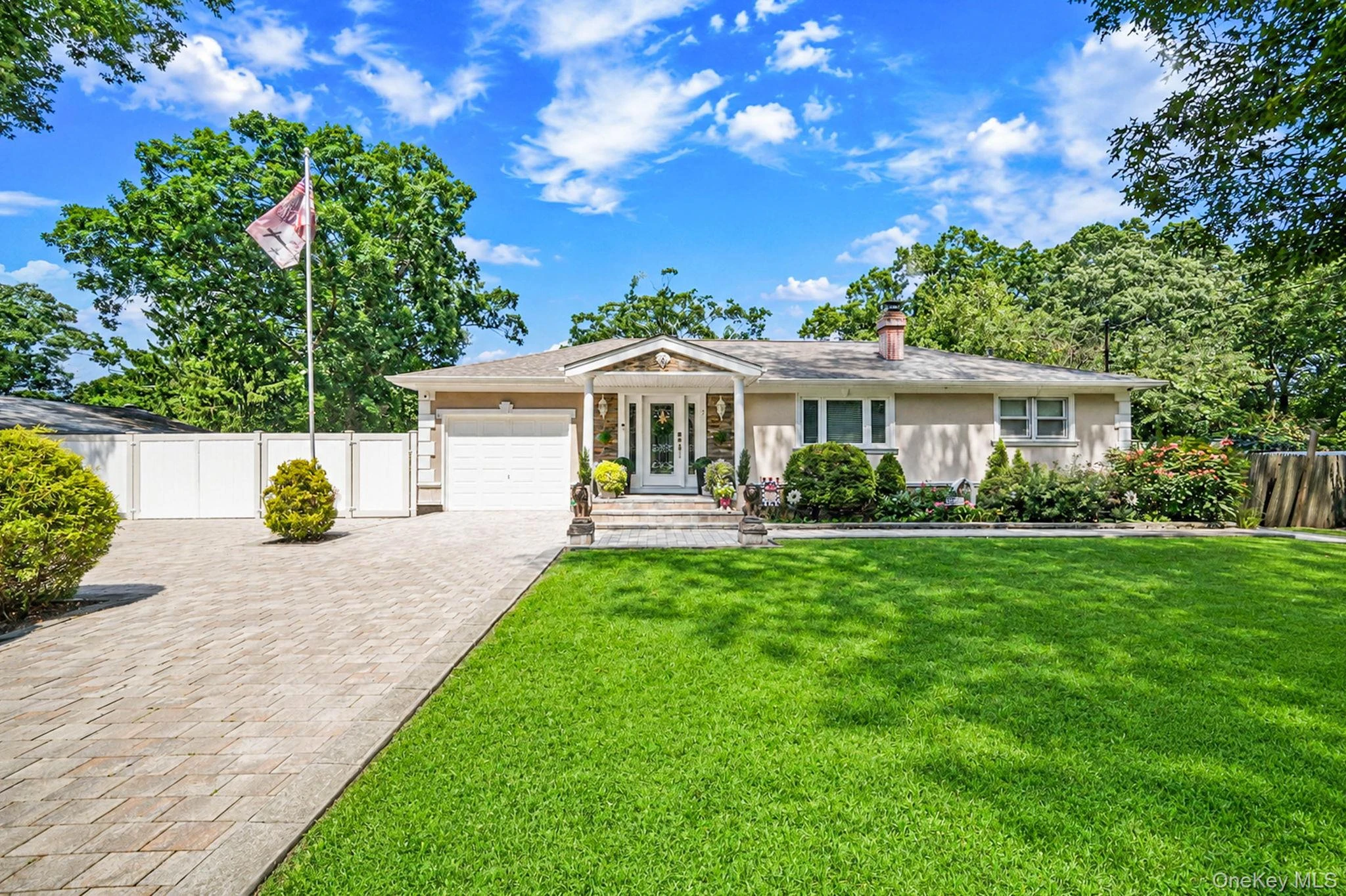 Photograph of 5 Overlook Drive