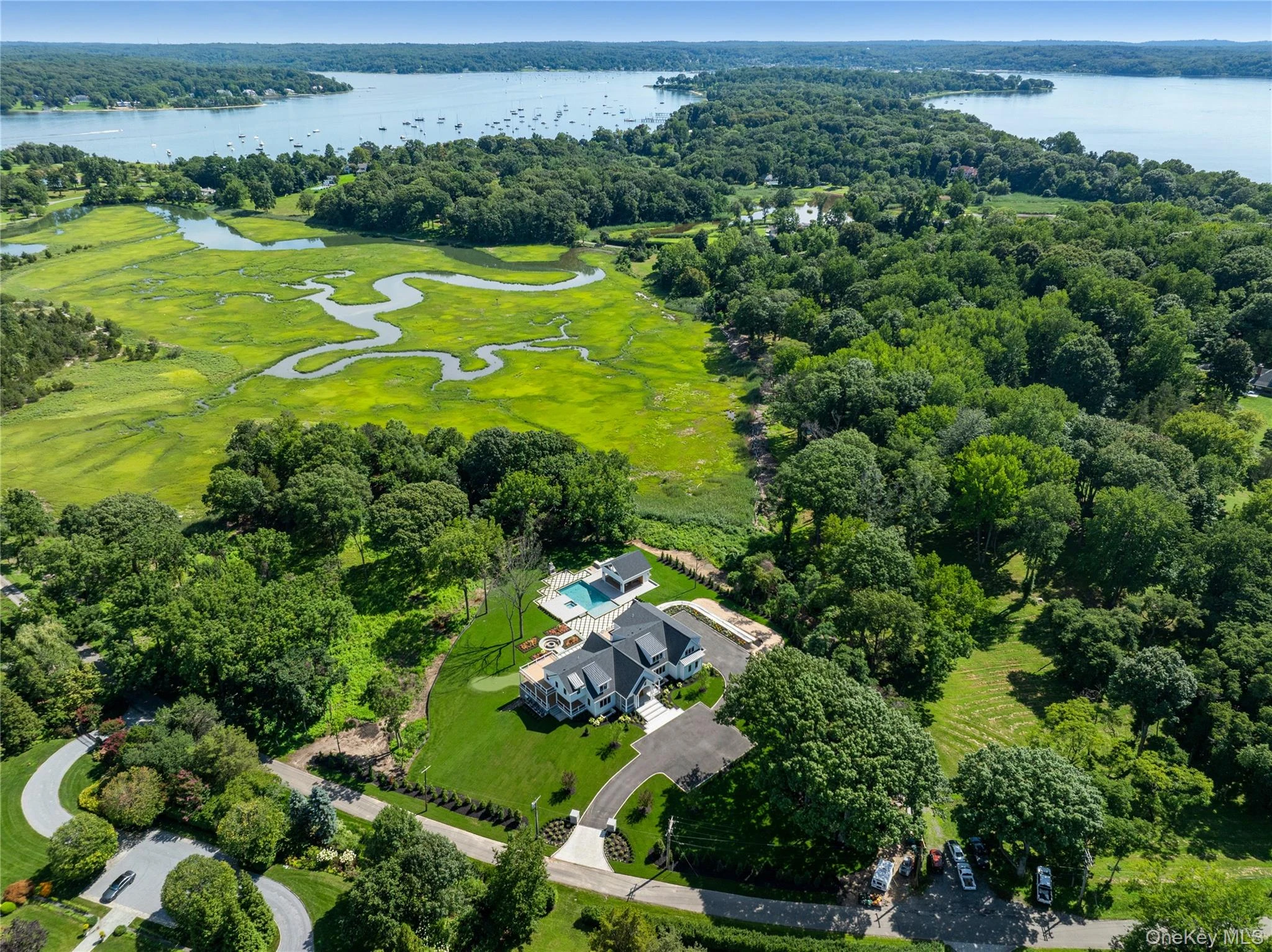 Photograph of 220 Beach Road