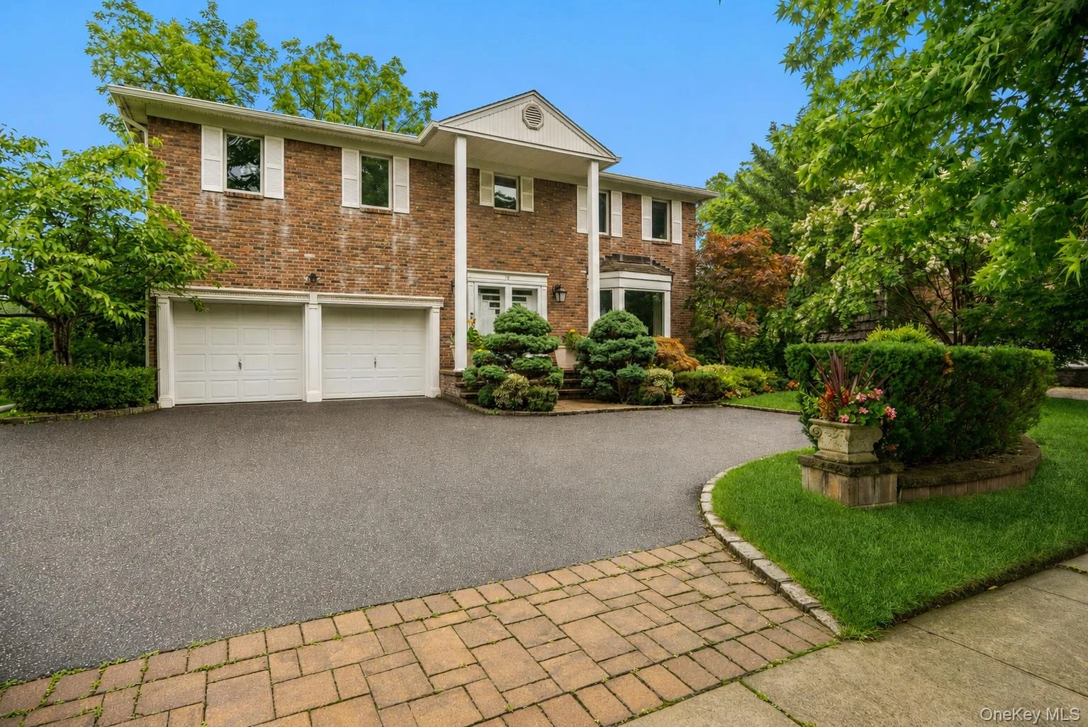 Photograph of 15 Hunt Court