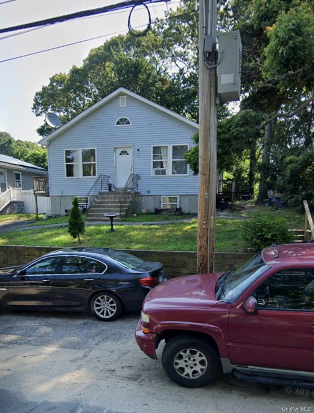 Photograph of 93 Gray Avenue