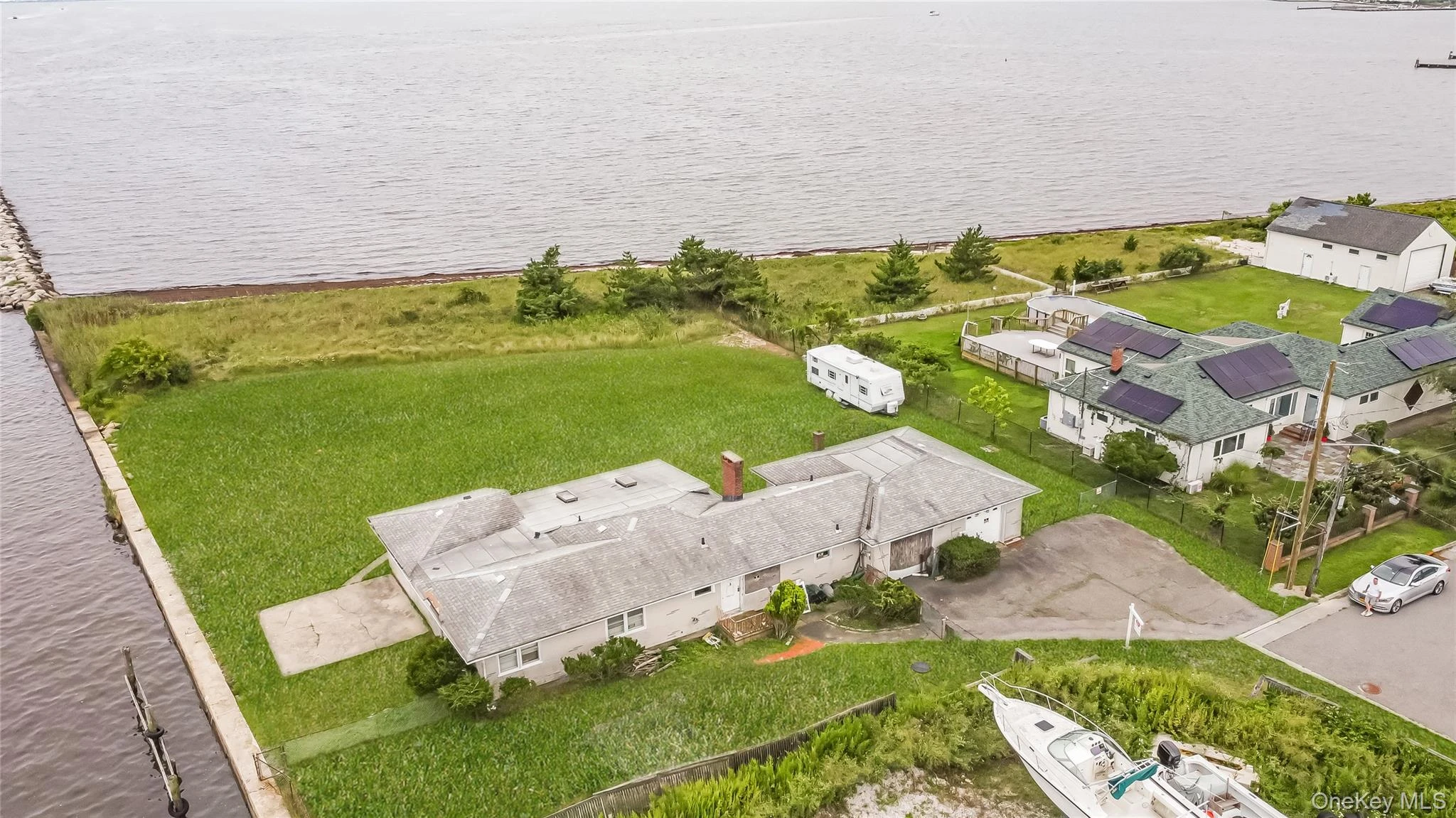 Photograph of 84 Sunset Lane