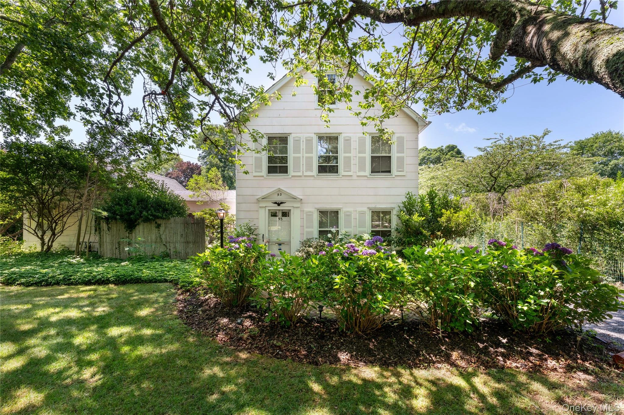 Photograph of 93 Buell Lane