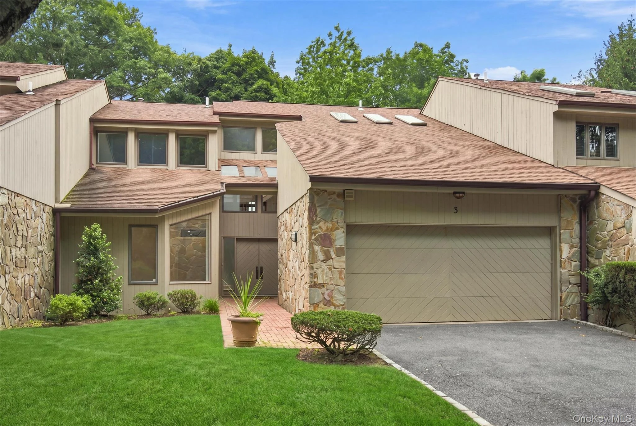 Photograph of 3 Willada Lane