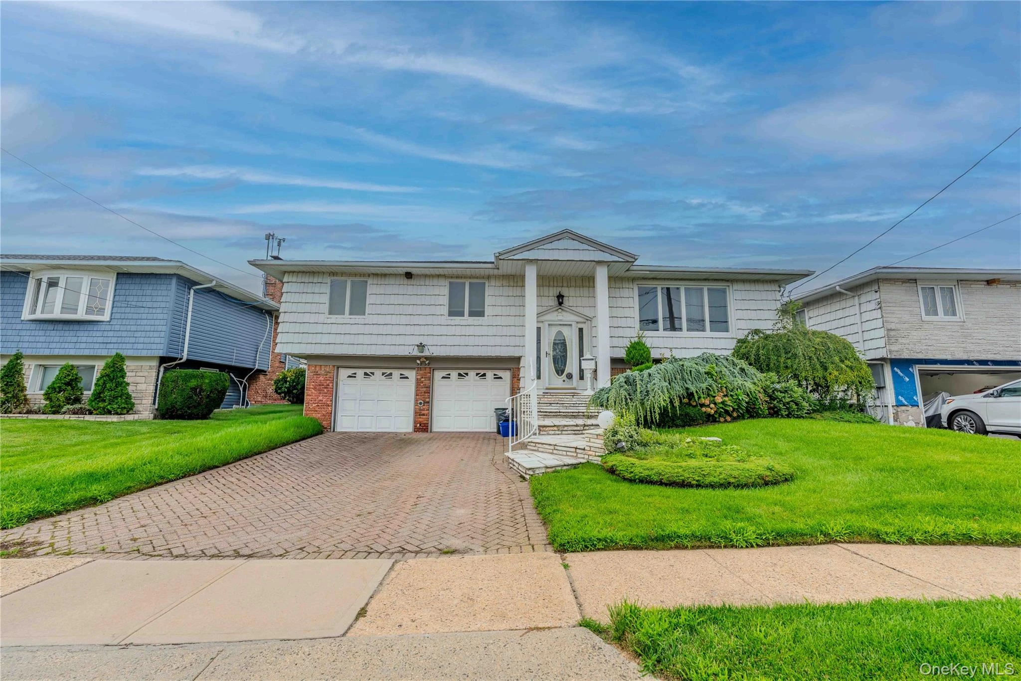 Photograph of 3232 Ocean Harbor Drive