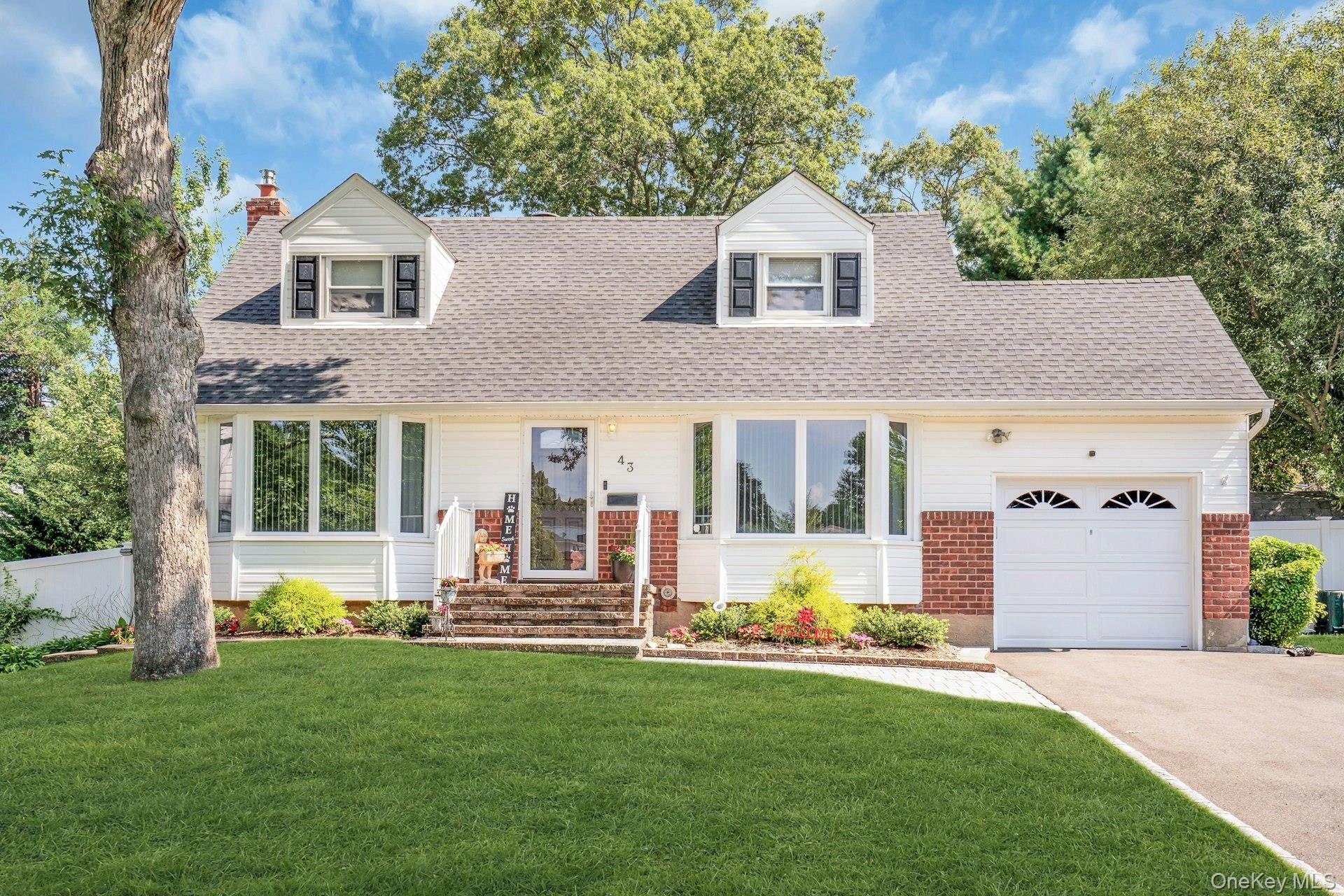 Photograph of 43 Genesee Drive