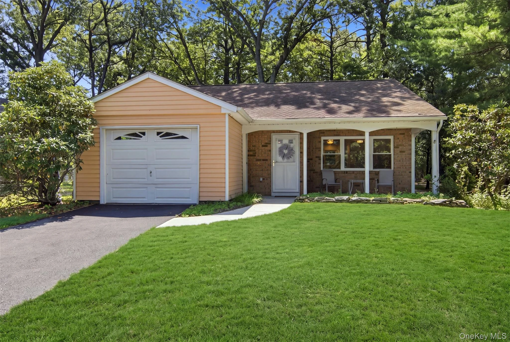Photograph of 254 Edinburgh Drive