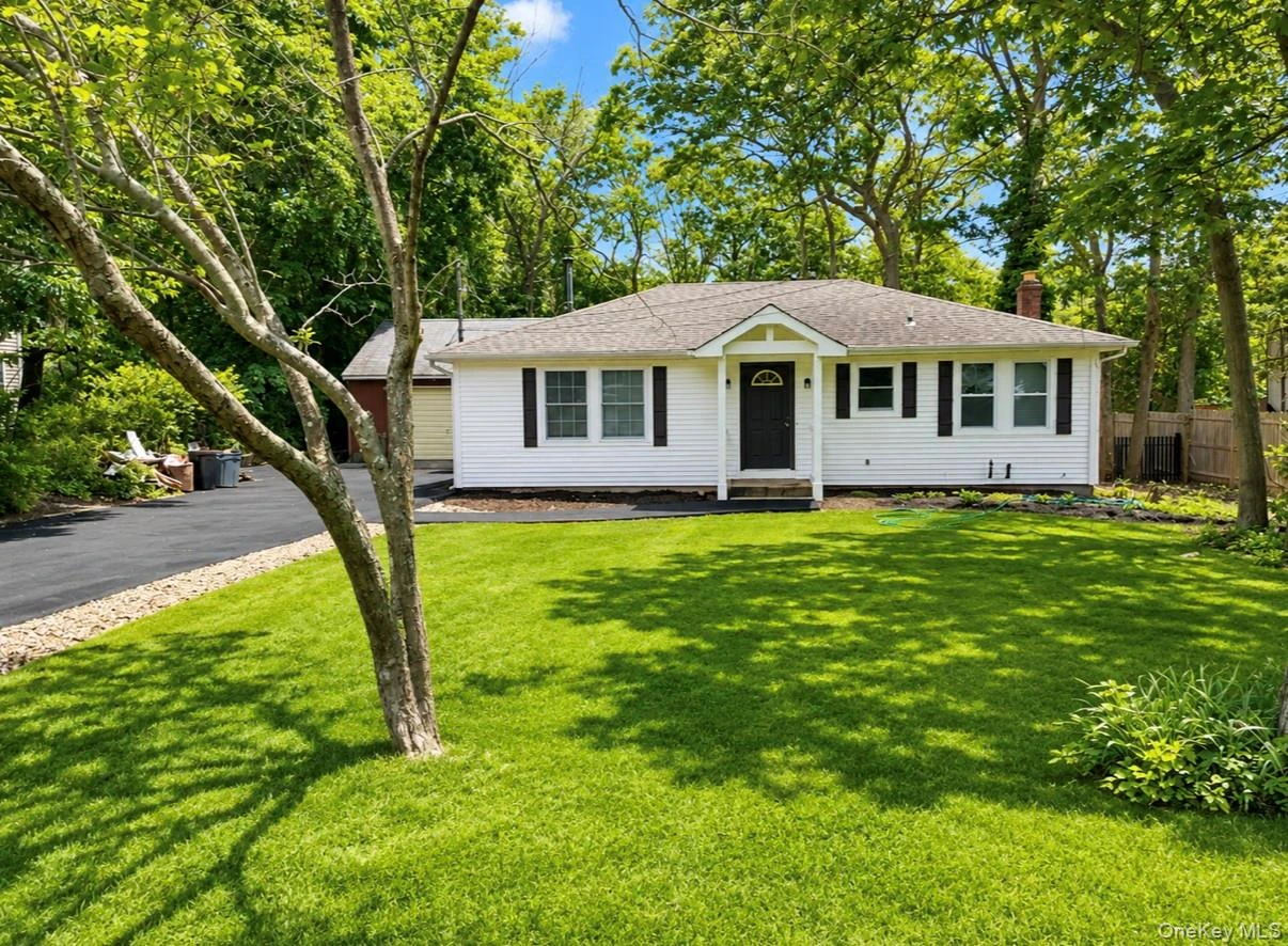 Photograph of 77 Elmhurst Avenue