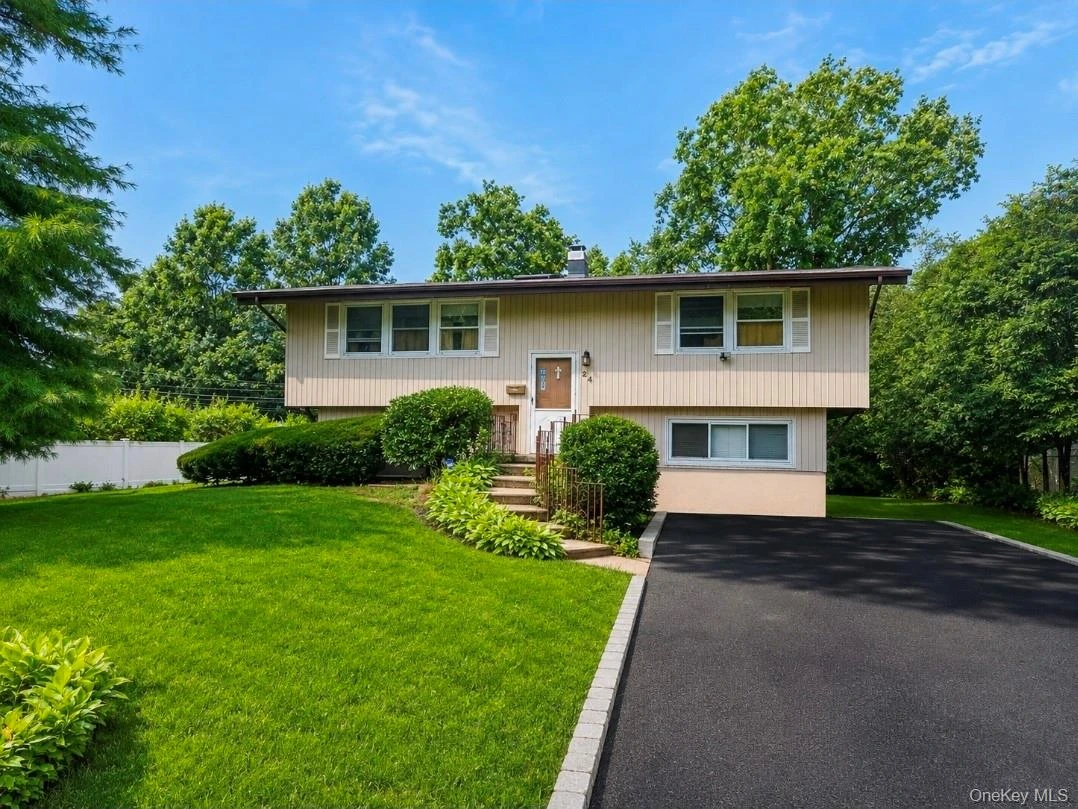 Photograph of 24 Deepdale Drive
