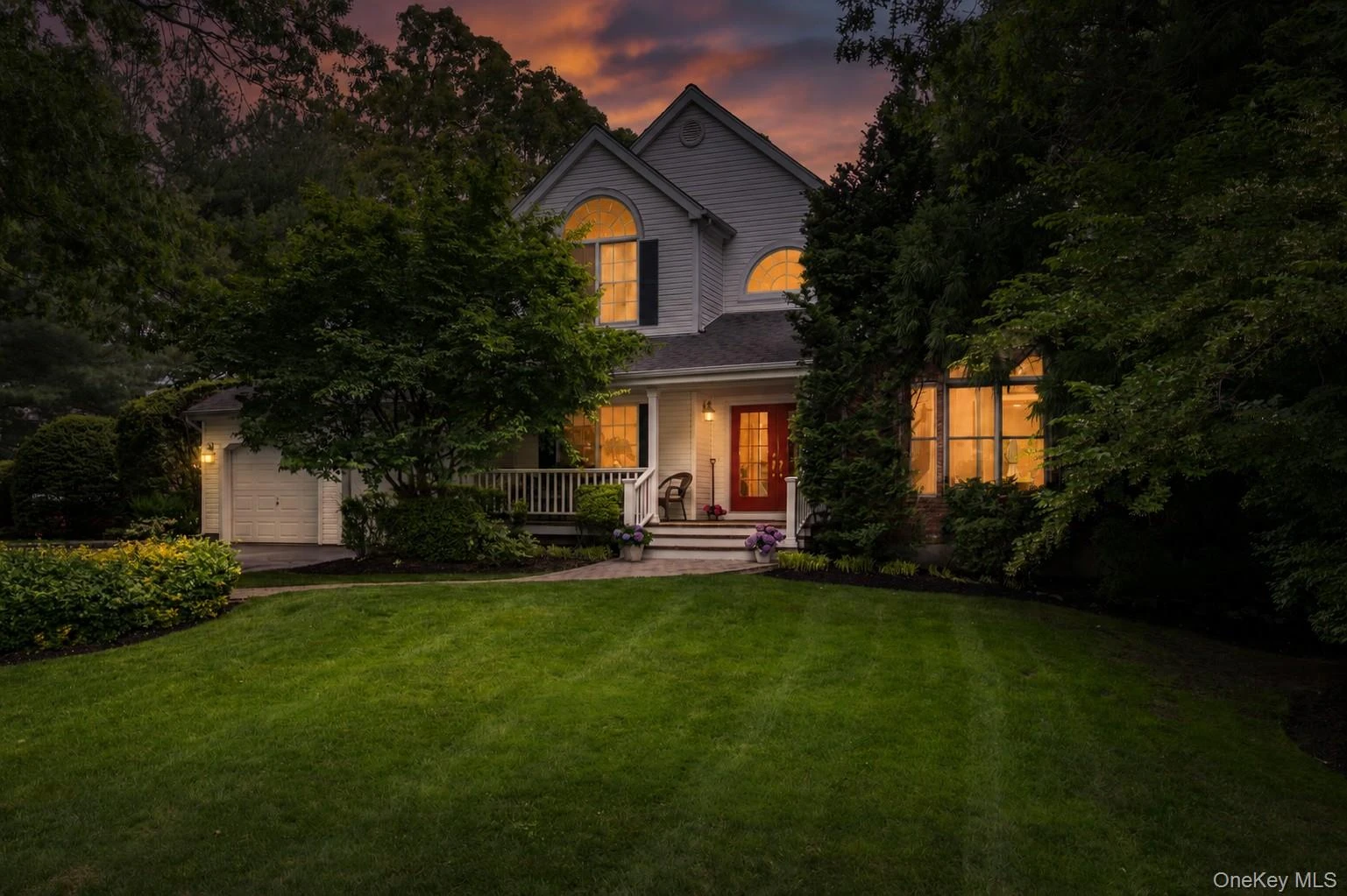 Photograph of 1 Fox Hollow Court
