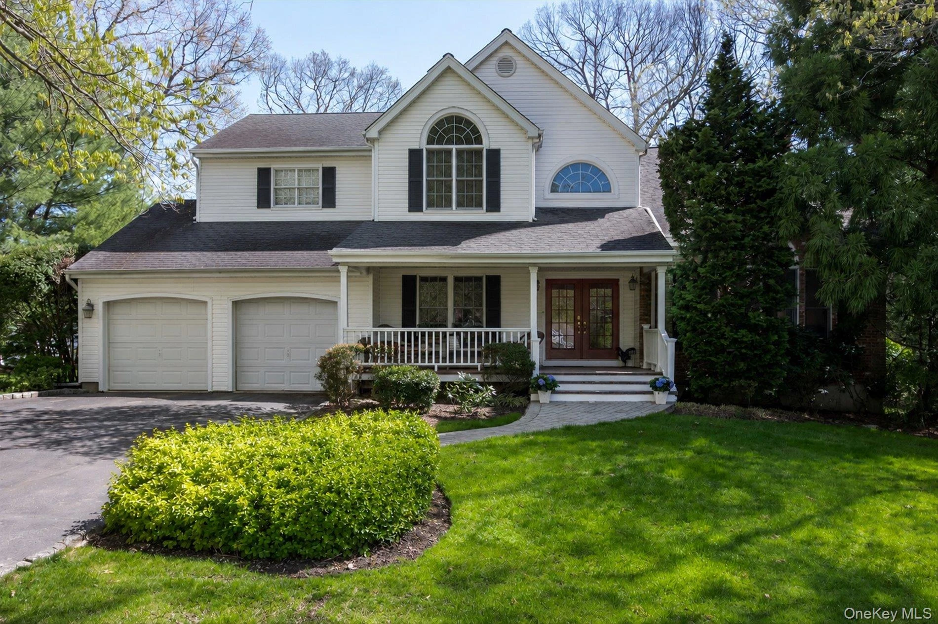 Photograph of 1 Fox Hollow Court