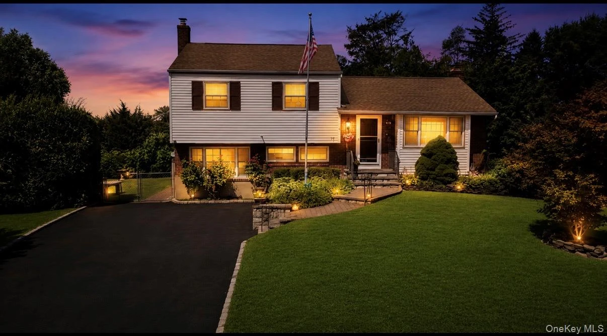 Photograph of 10 Meredith Drive