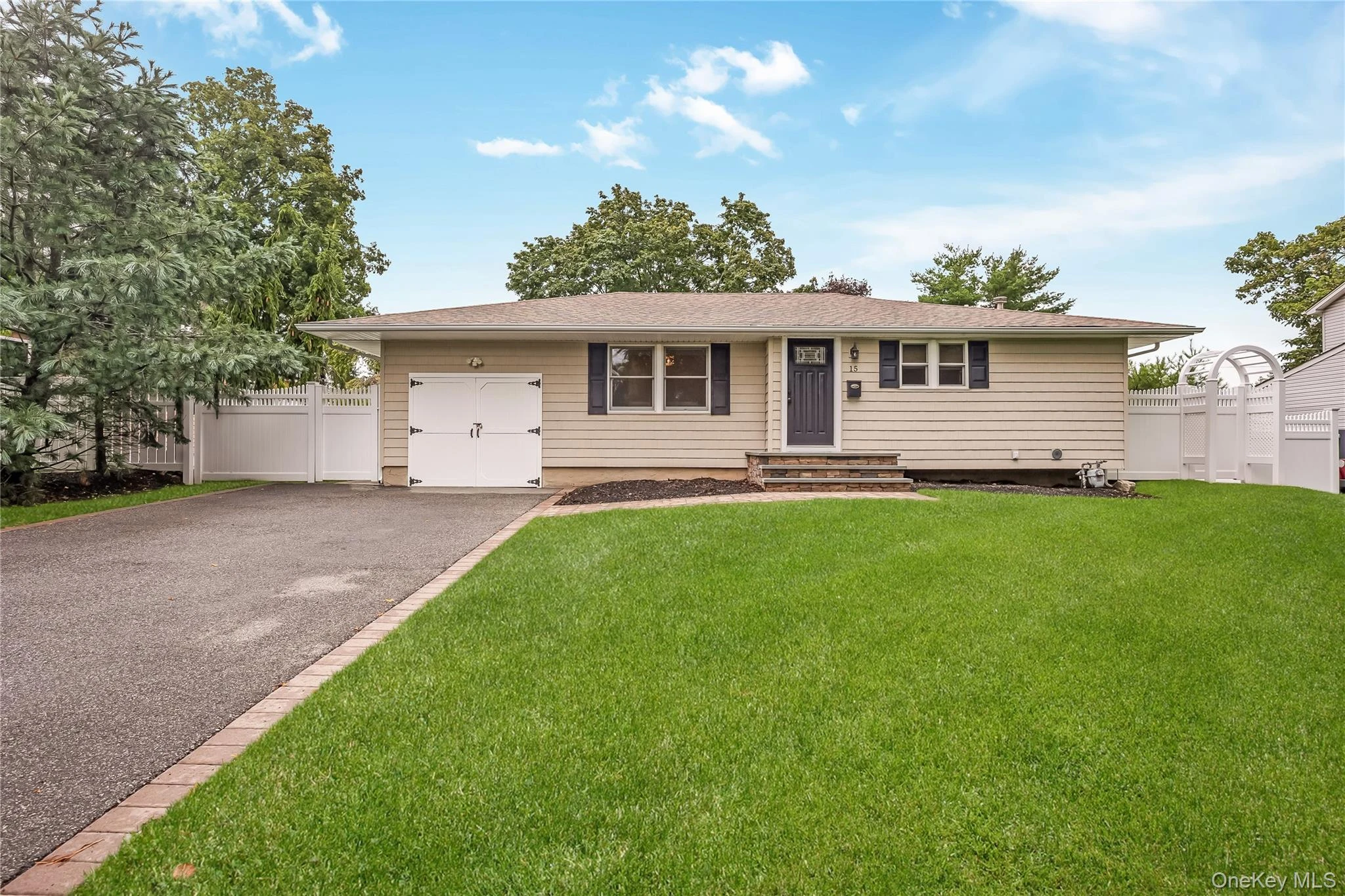 Photograph of 15 Dewey Road