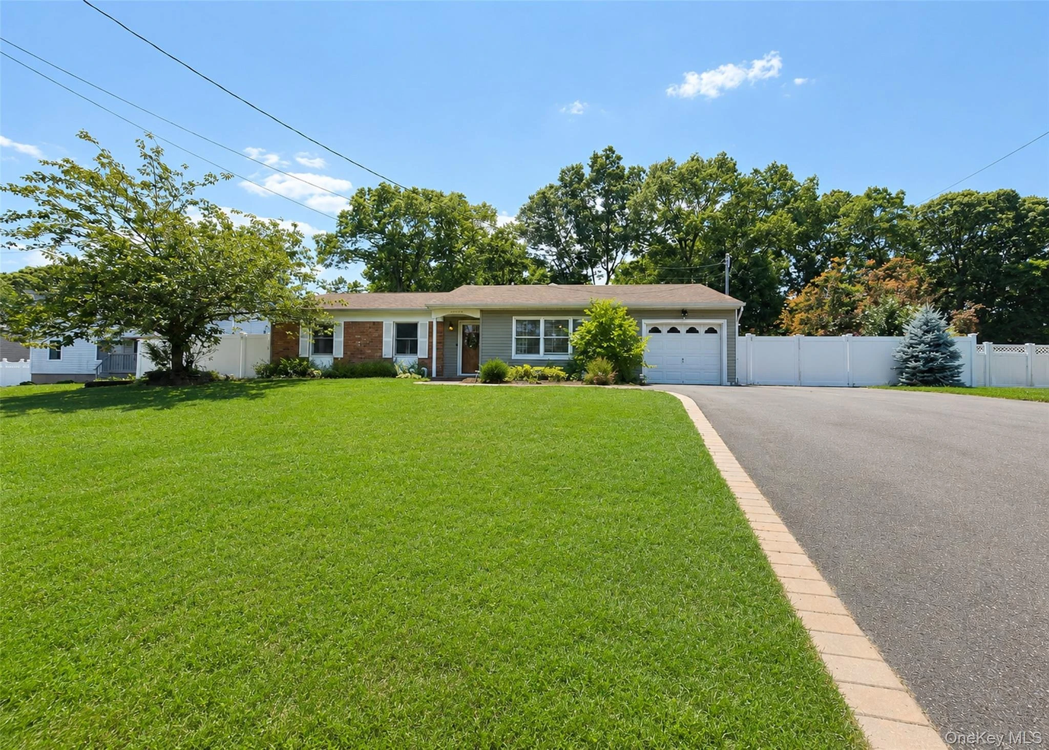 Photograph of 4476 Express Drive