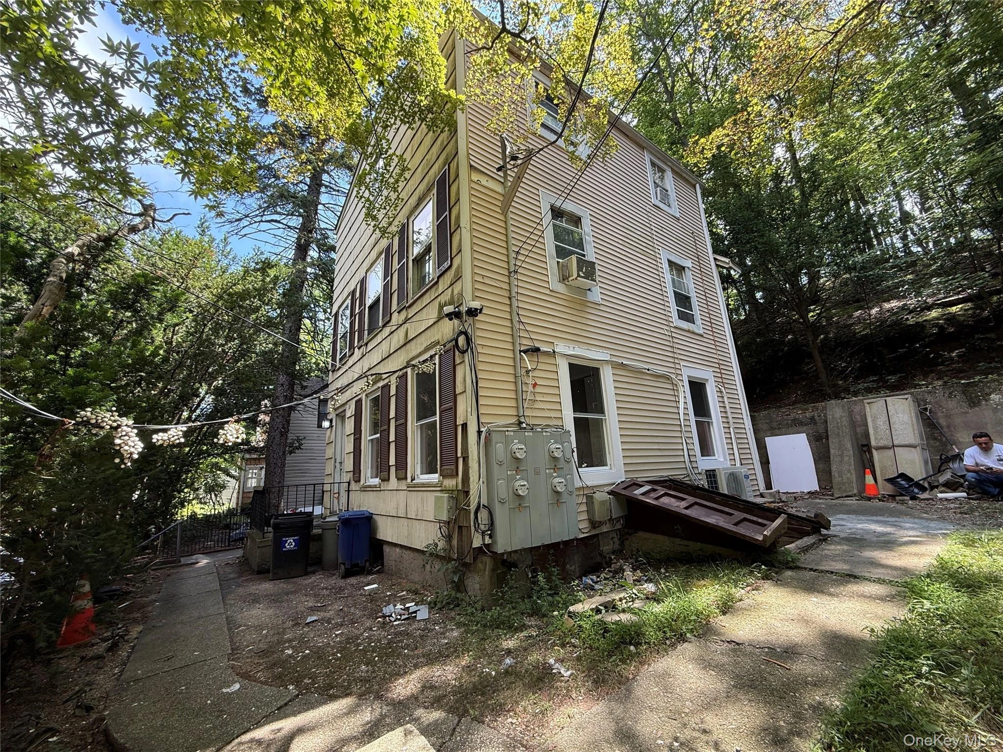 Photograph of 210 Fort Salonga Road