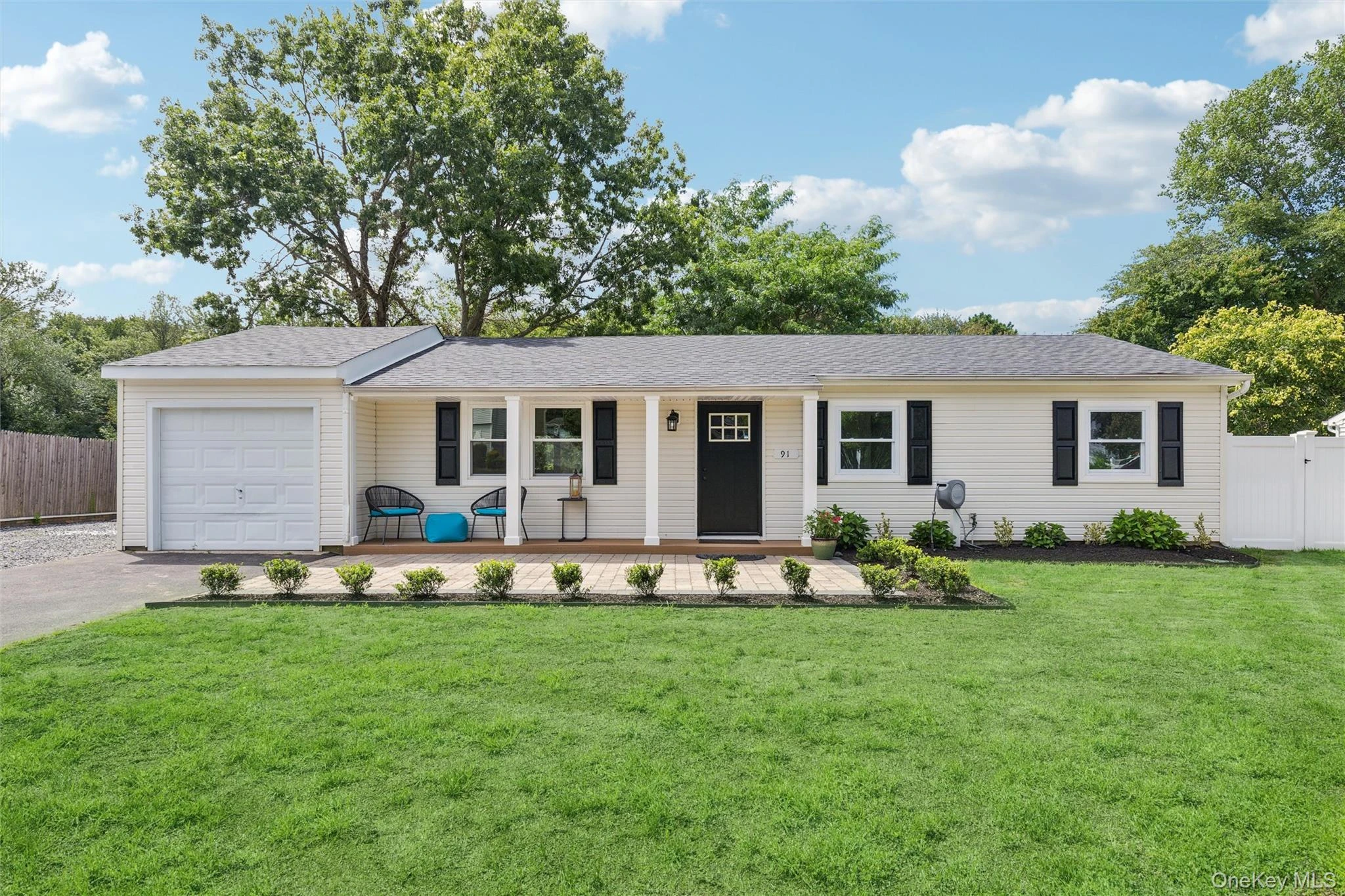 Photograph of 91 Circle Drive