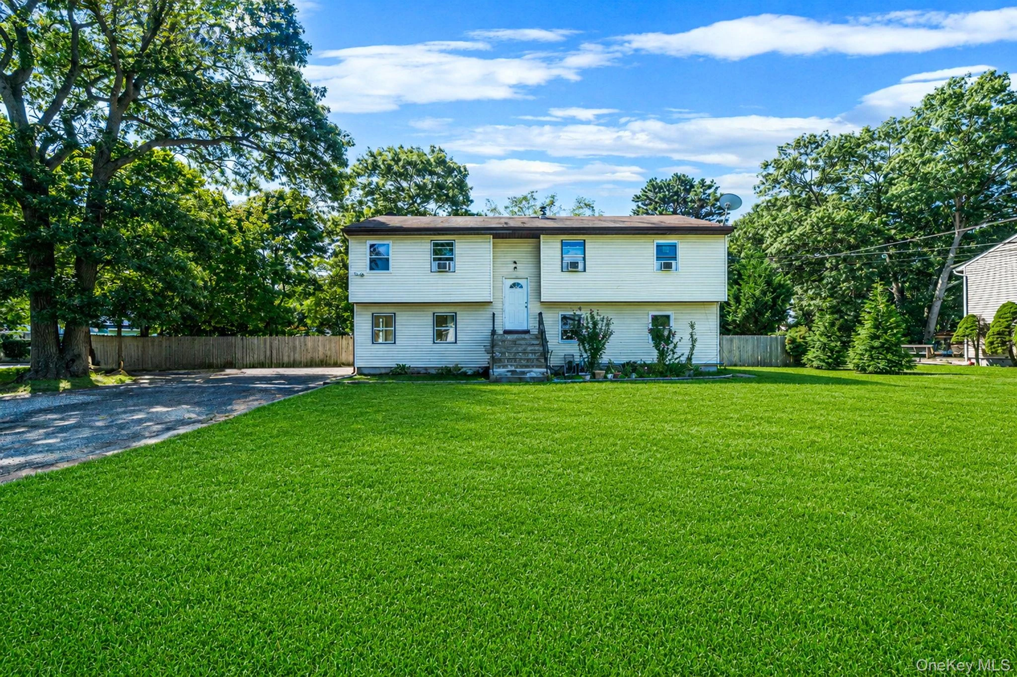 Photograph of 452 Ocean Avenue