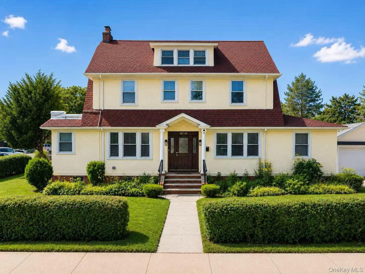 Photograph of 167-16 43rd Avenue