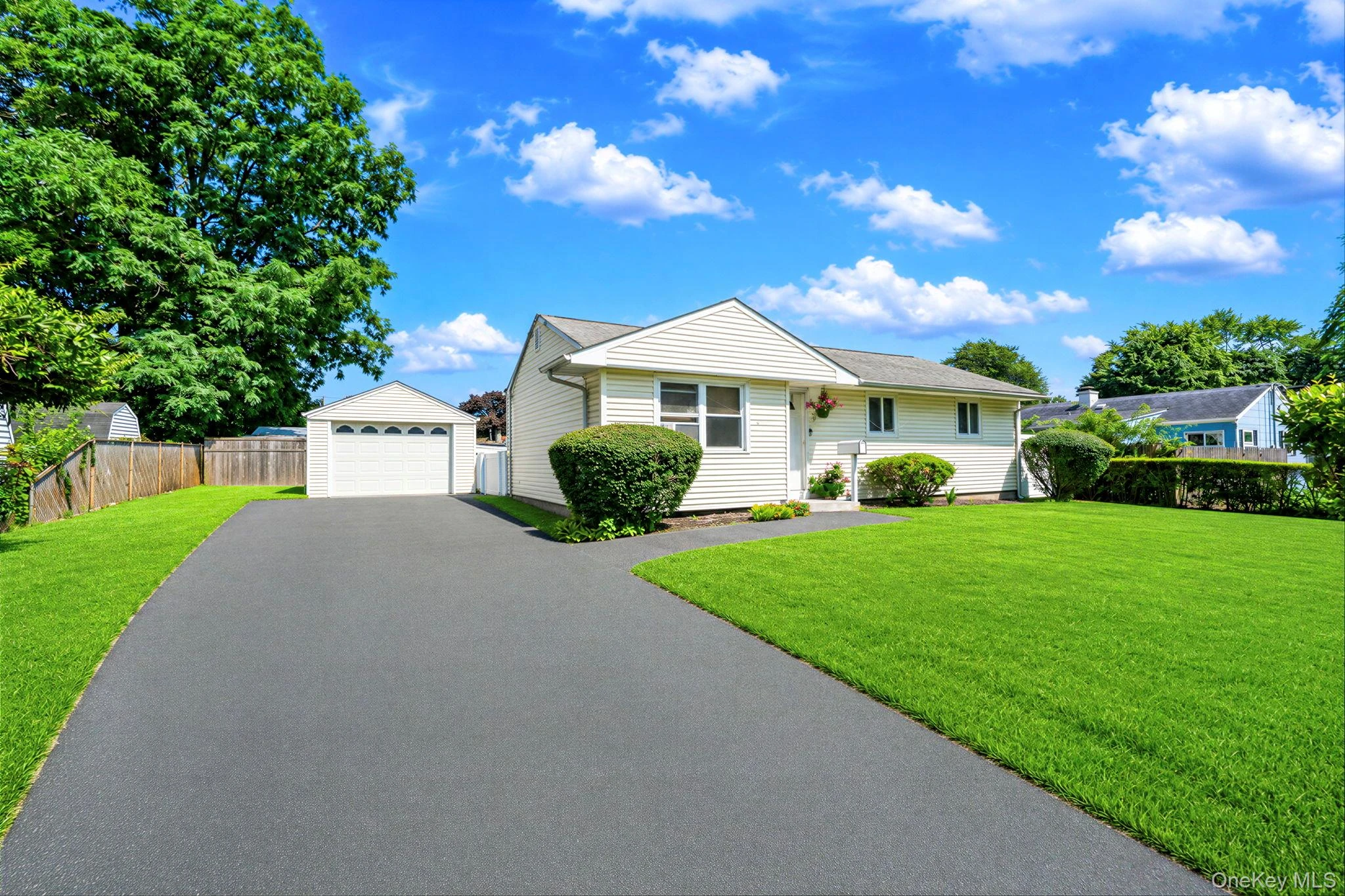 Photograph of 2803 Eagle Avenue