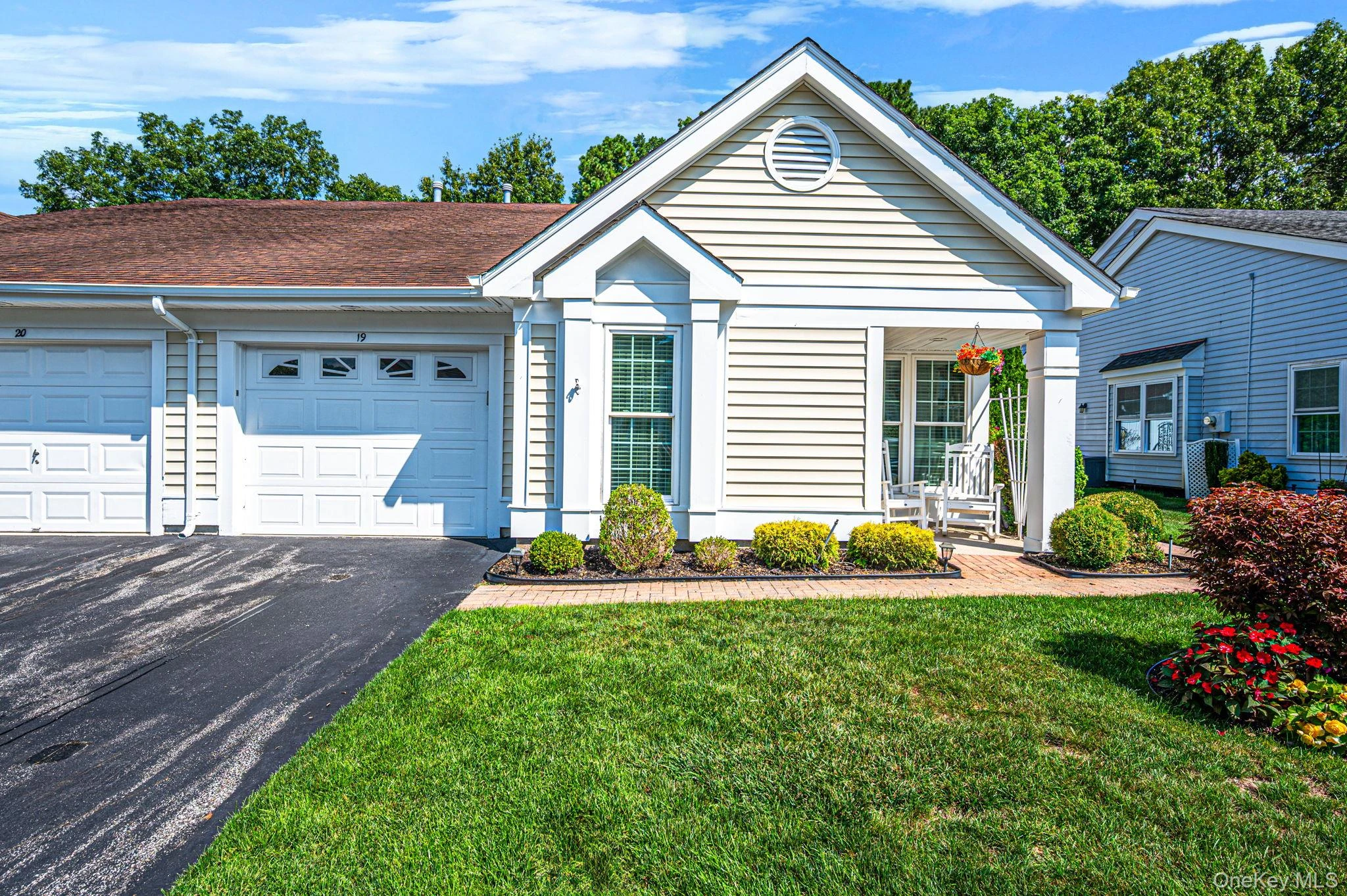 Photograph of 19 Sayville Court