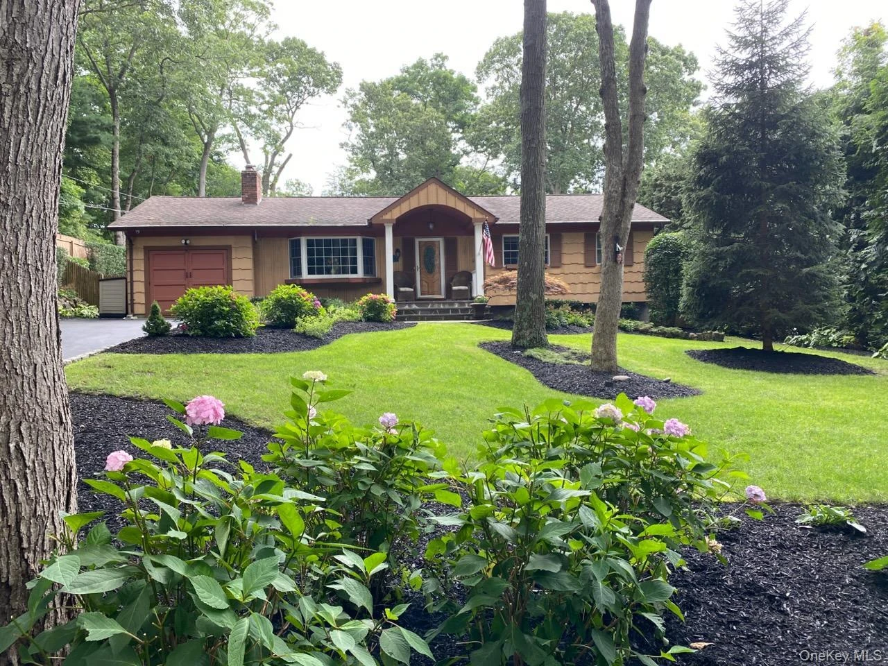 Photograph of 10 George Hill Road