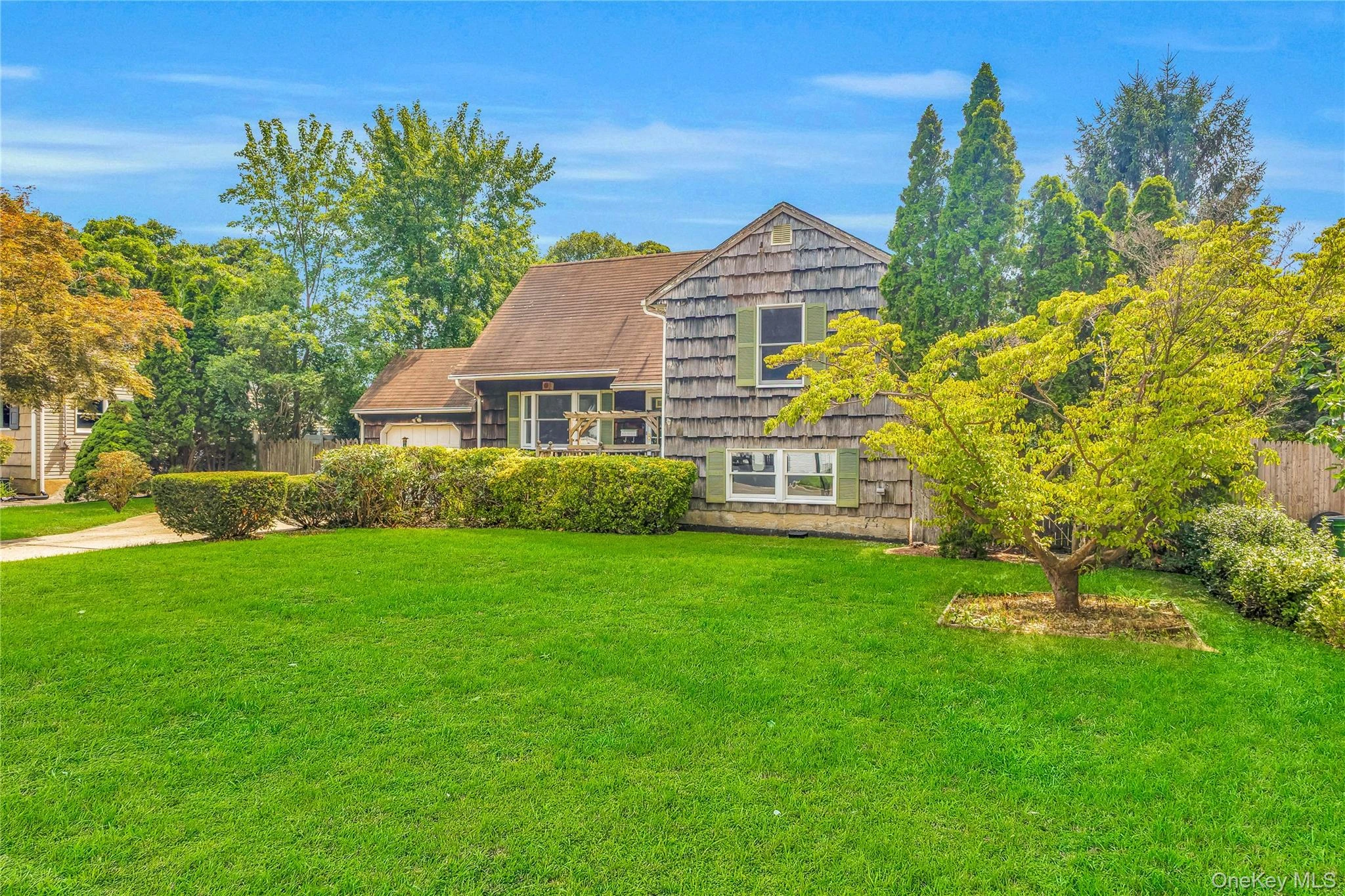Photograph of 38 Saddle Lane