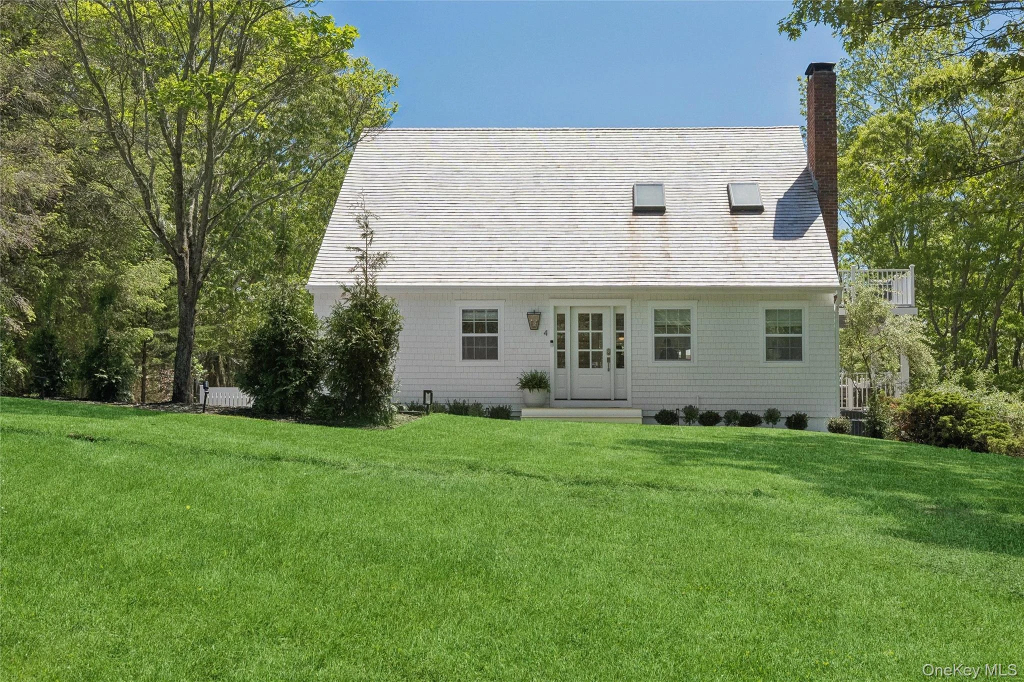 Photograph of 4 Trail Court