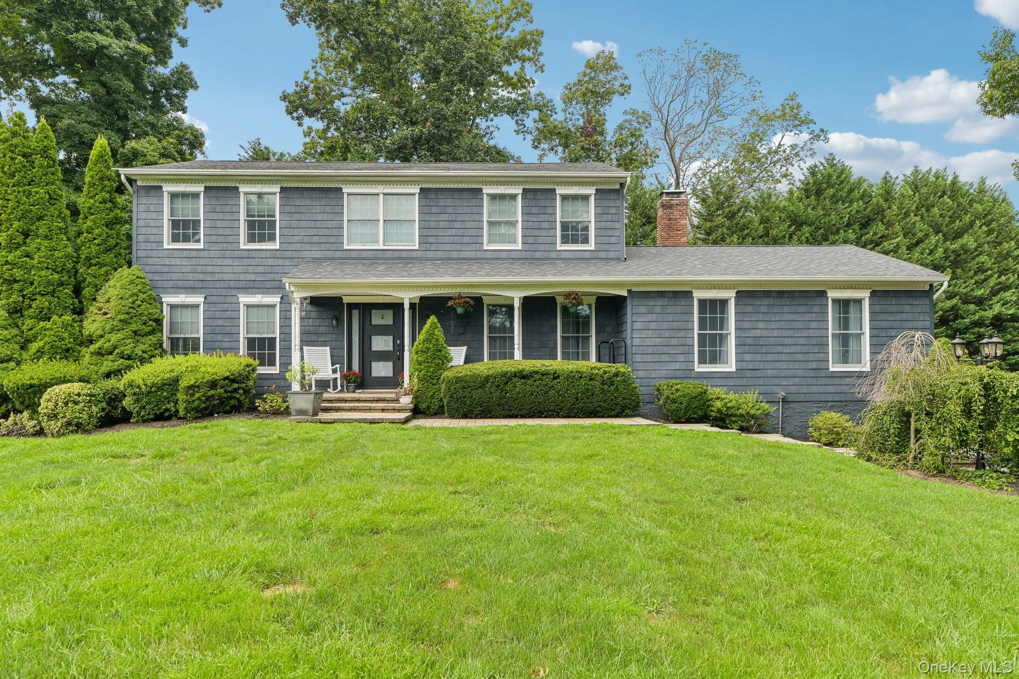 Photograph of 6 Pebble Hill Court