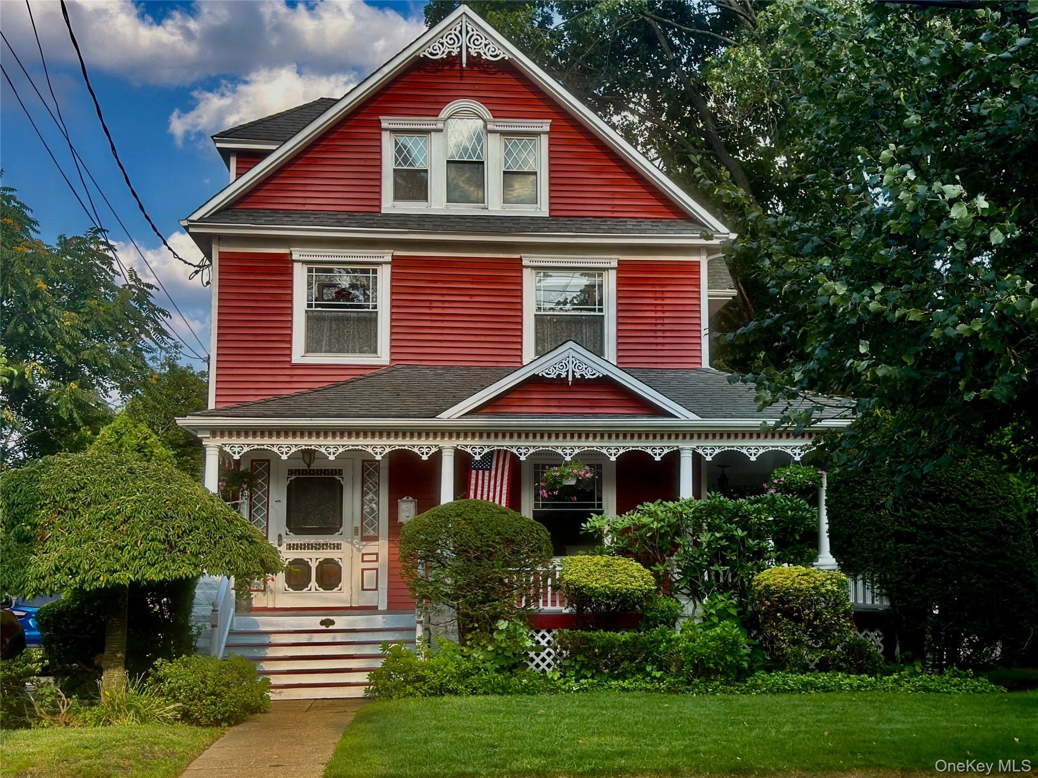 Photograph of 35 Lee Avenue
