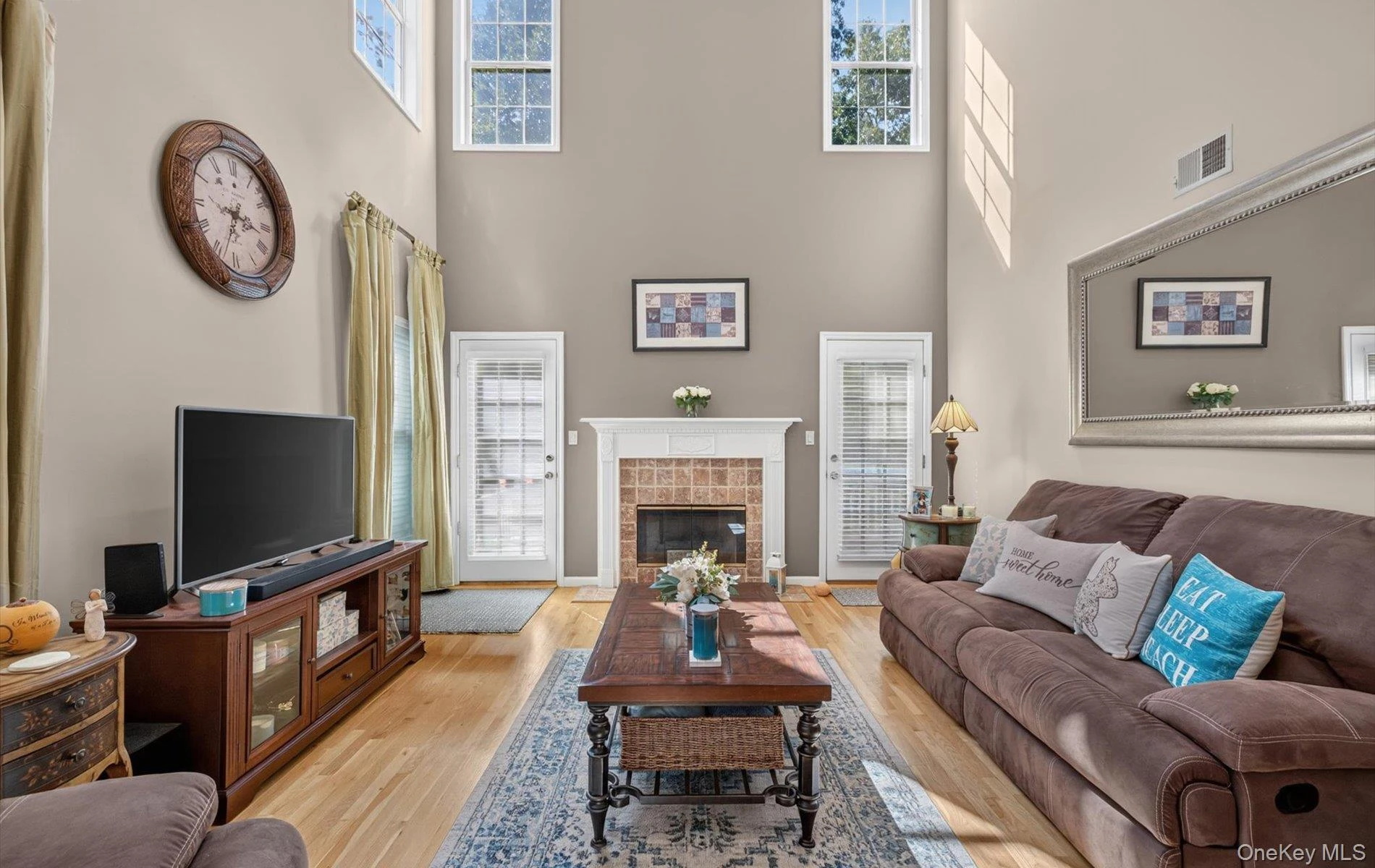 Photograph of 45 Tiffany Way