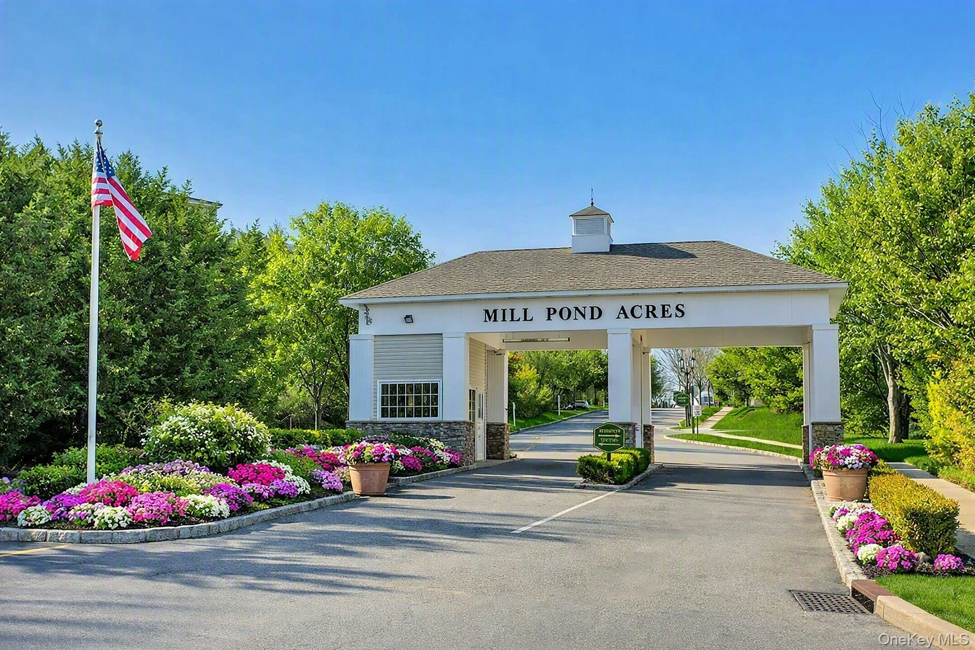 Photograph of 74 Miro Place