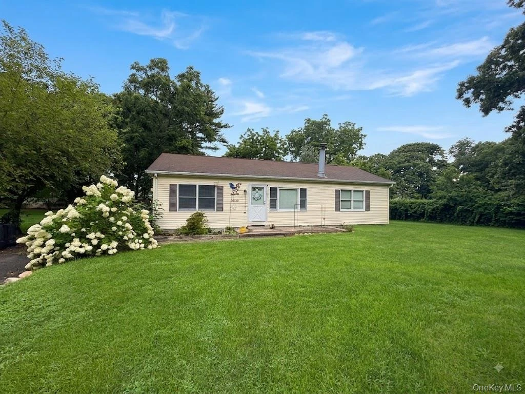Photograph of 72 Locust Avenue