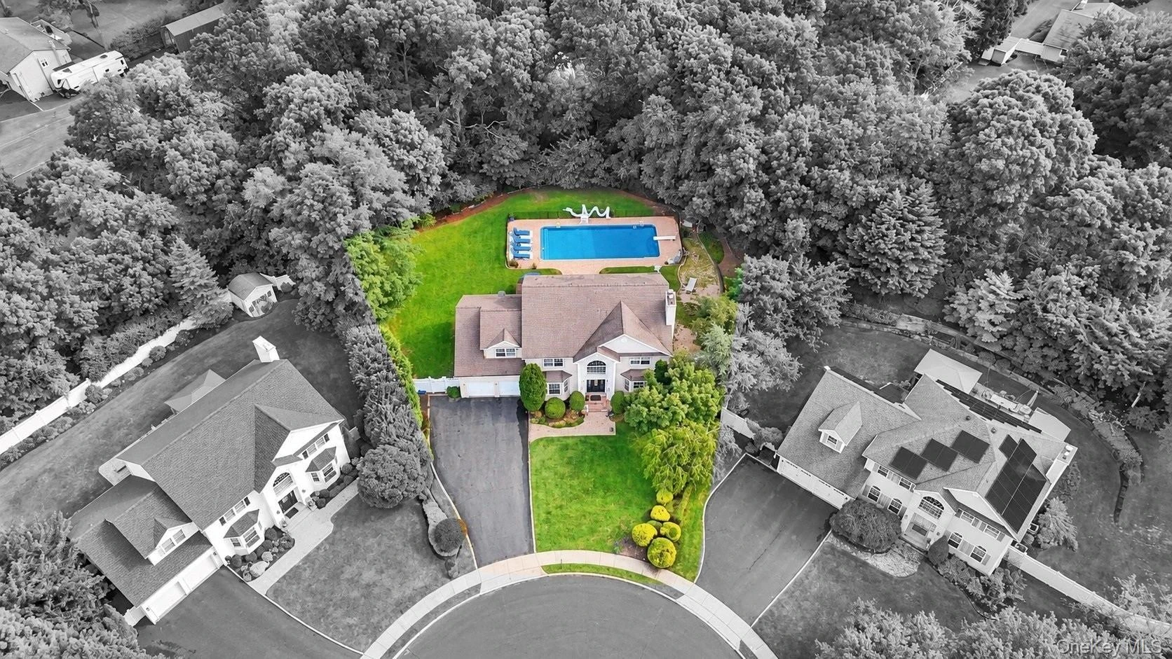 Photograph of 5 Sky View Court
