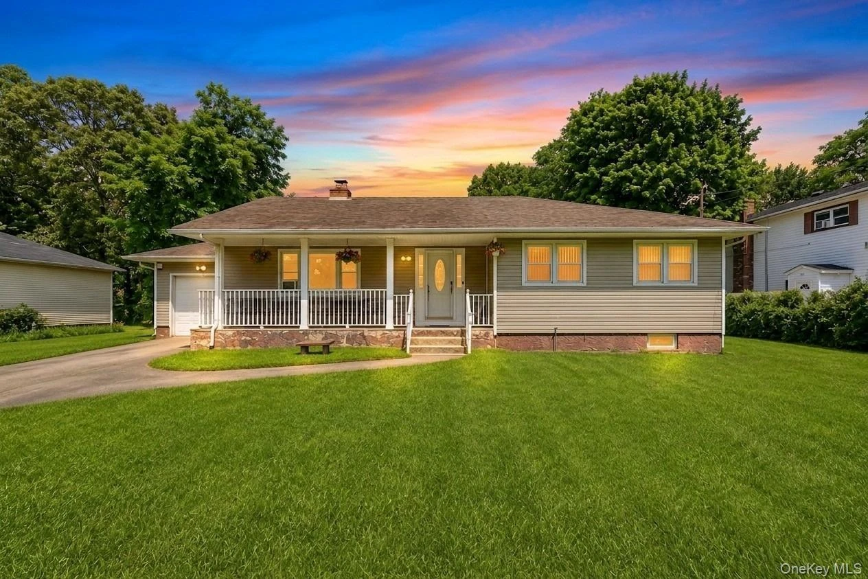 Photograph of 617 granny Road